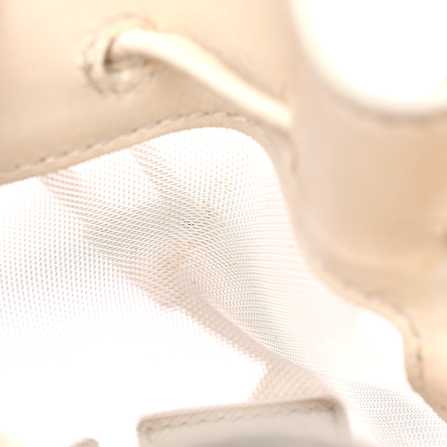Fendi Mesh Vitello King F is Fendi Logo Embroidered Mini Mon Tresor Bucket Bag Sabbia White Ice 11 of 16