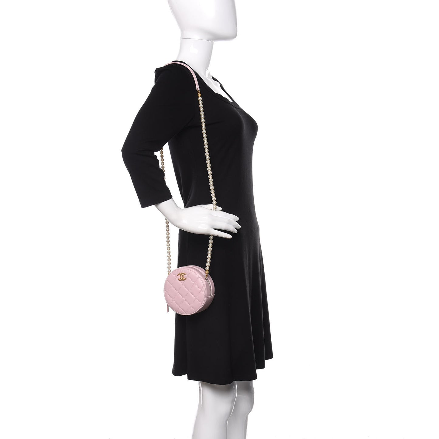 Calfskin Quilted Pearl Round Clutch With Chain Light Pink