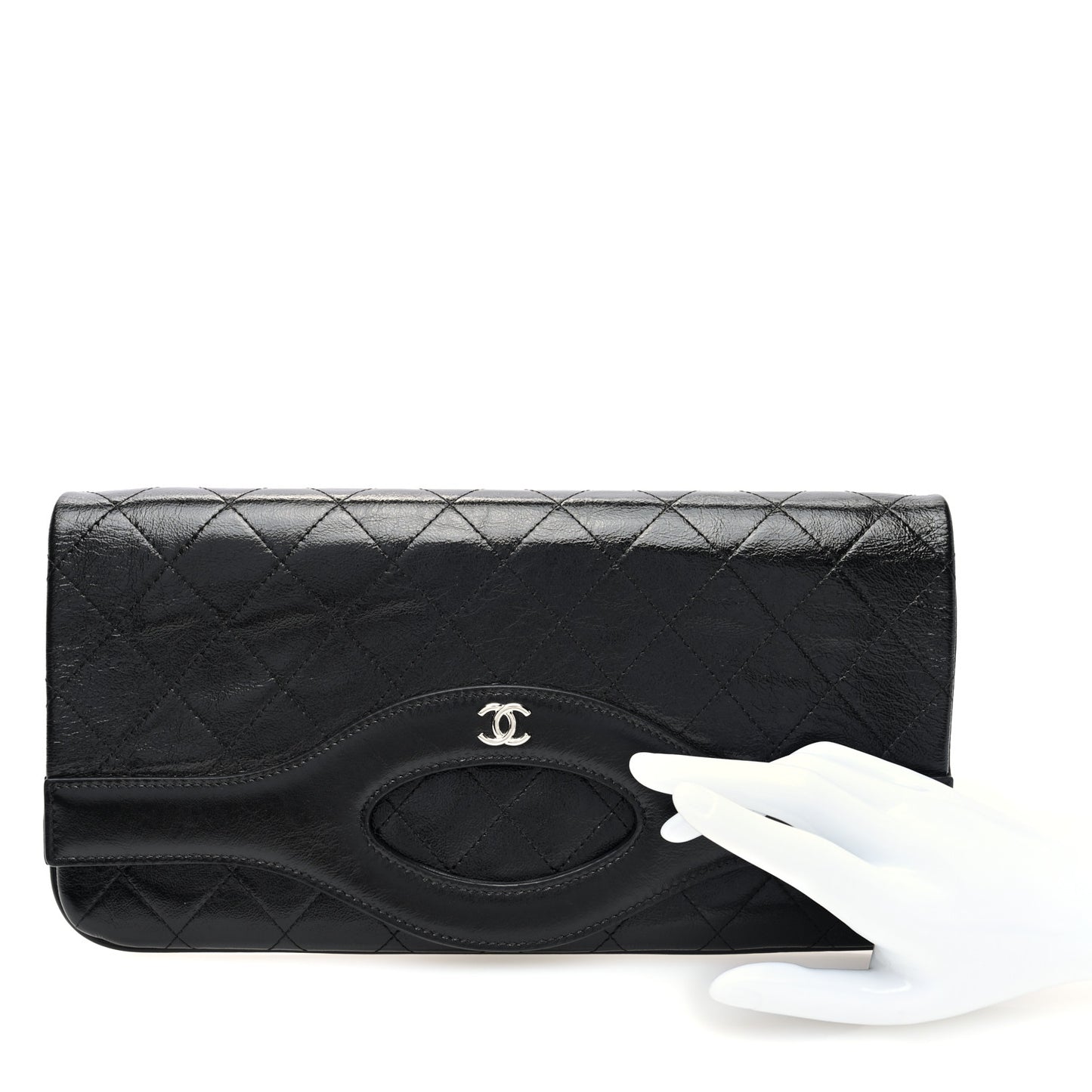 Shiny Crumpled Calfskin Large 31 Pouch Black