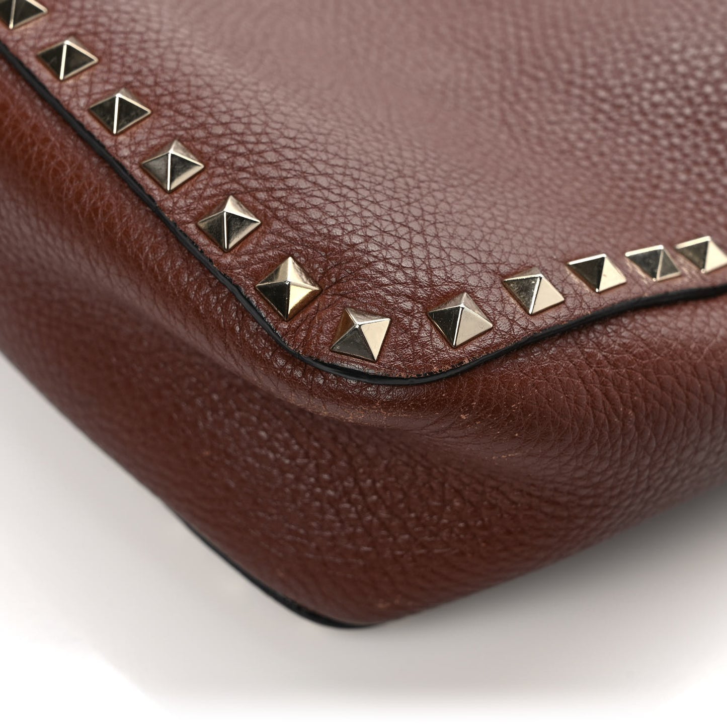 Pebbled Calfskin Small Rockstud Flip-Lock Messenger Bag Light Brown