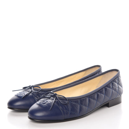 Chanel Aged Calfskin Quilted CC Cap Toe Ballerina Flats 37 Navy 3 of 10