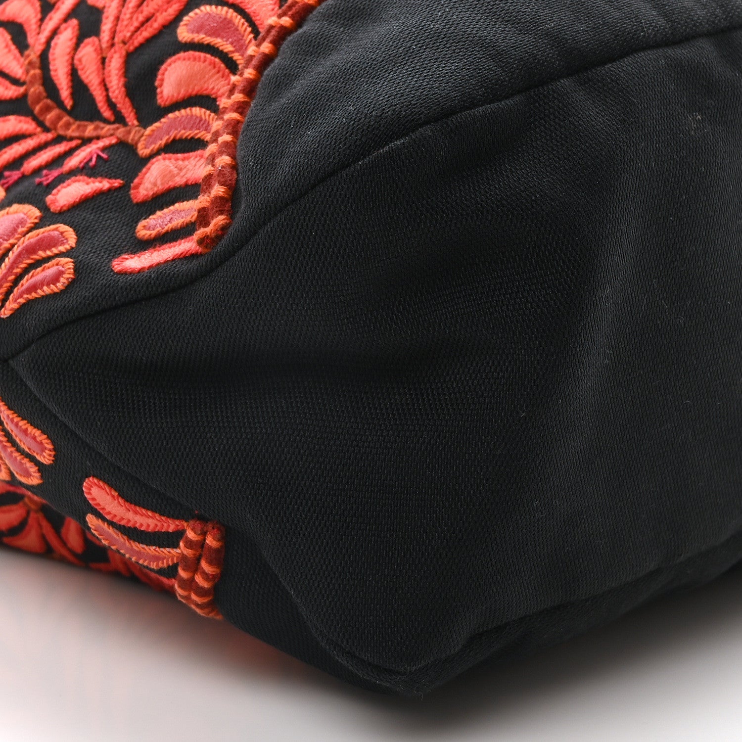 Gucci Lizard Canvas Embroidered Large Horsebit Chain Hobo Black Red 9 of 10