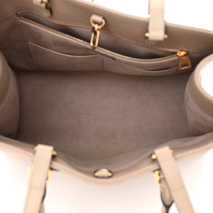Louis Vuitton Empreinte Monogram Giant Onthego MM Tourterelle 5 of 10