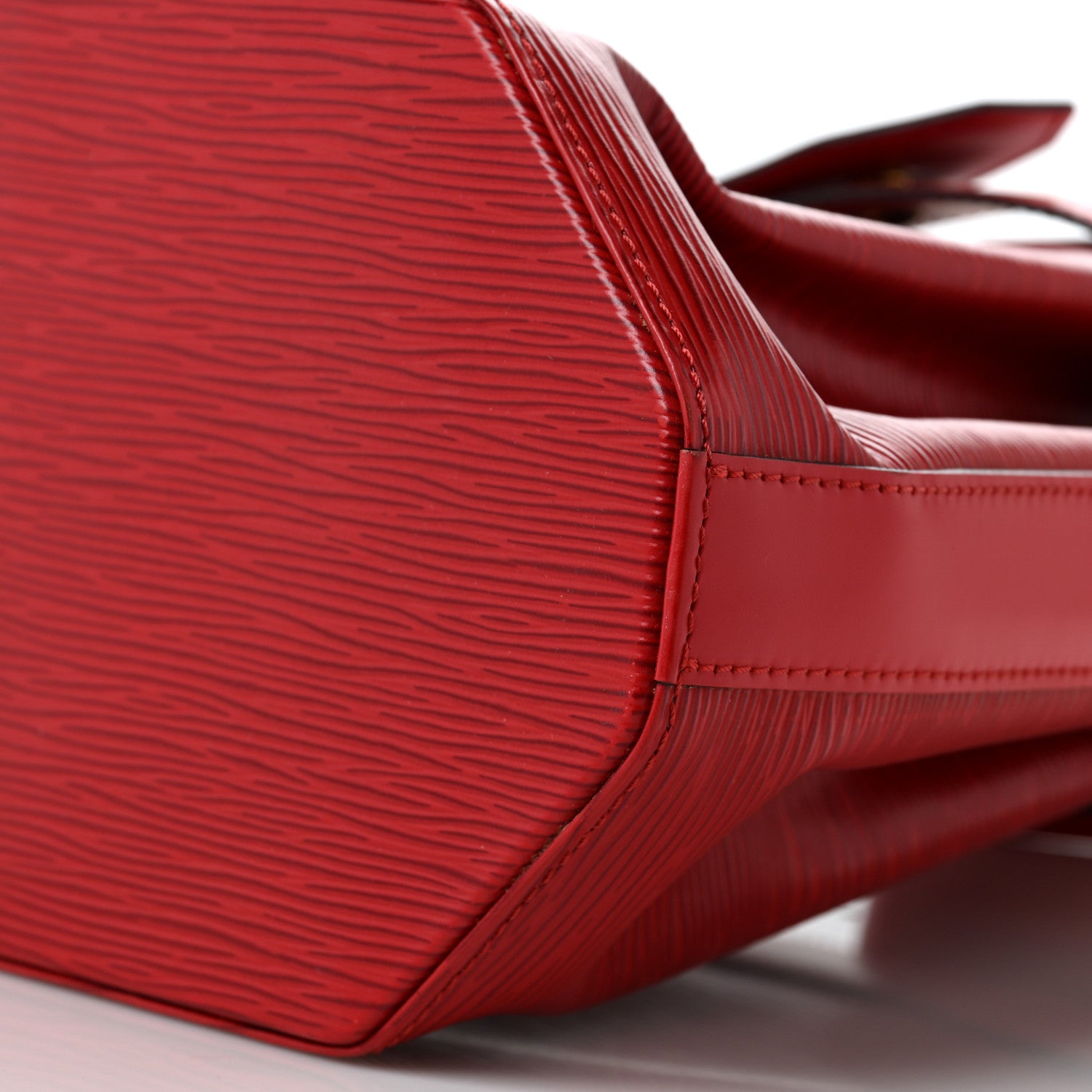 Louis Vuitton Epi Sac D'Epaule Castillan Red 8 of 8