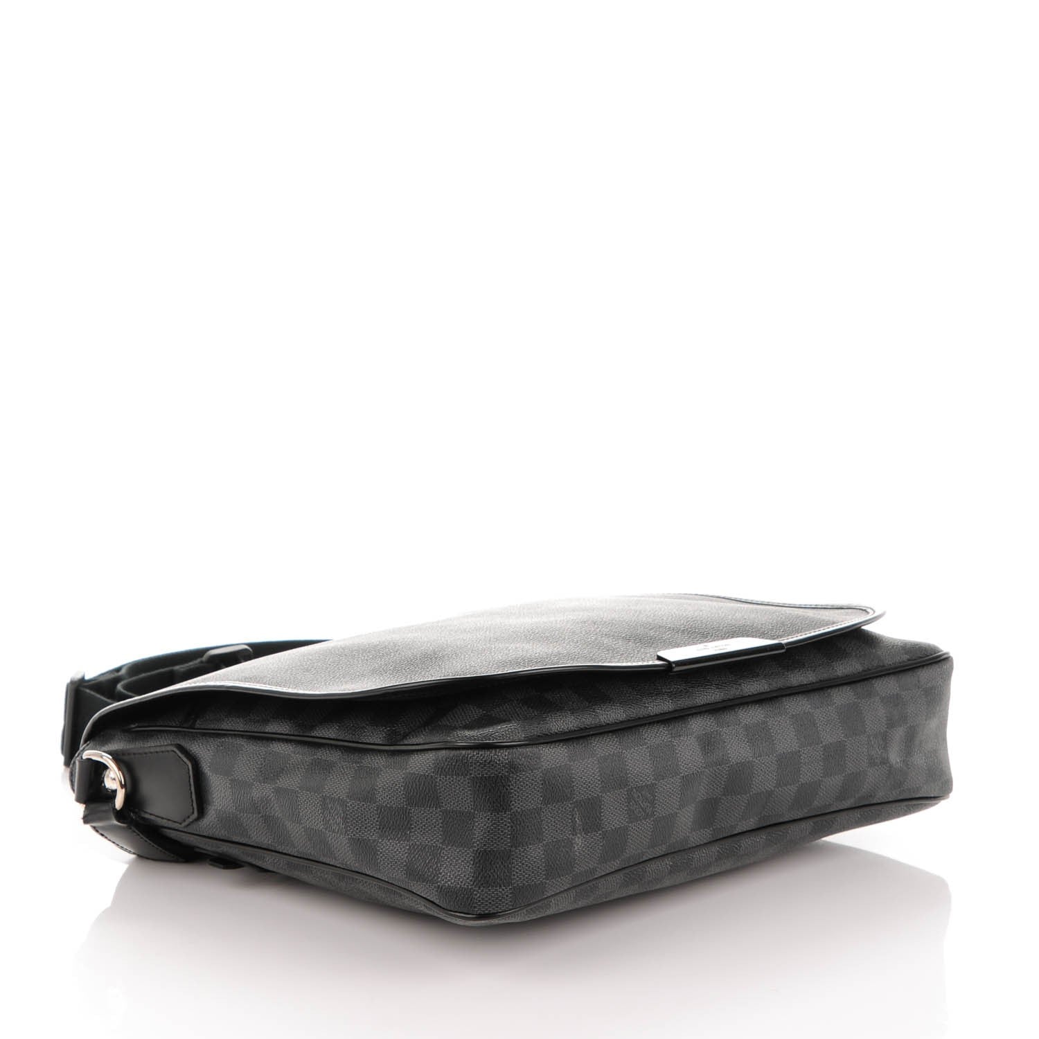 Louis Vuitton Damier Graphite Daniel MM 4 of 7