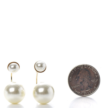 Christian Dior Pearl Ultradior Earrings Cream 2 of 3