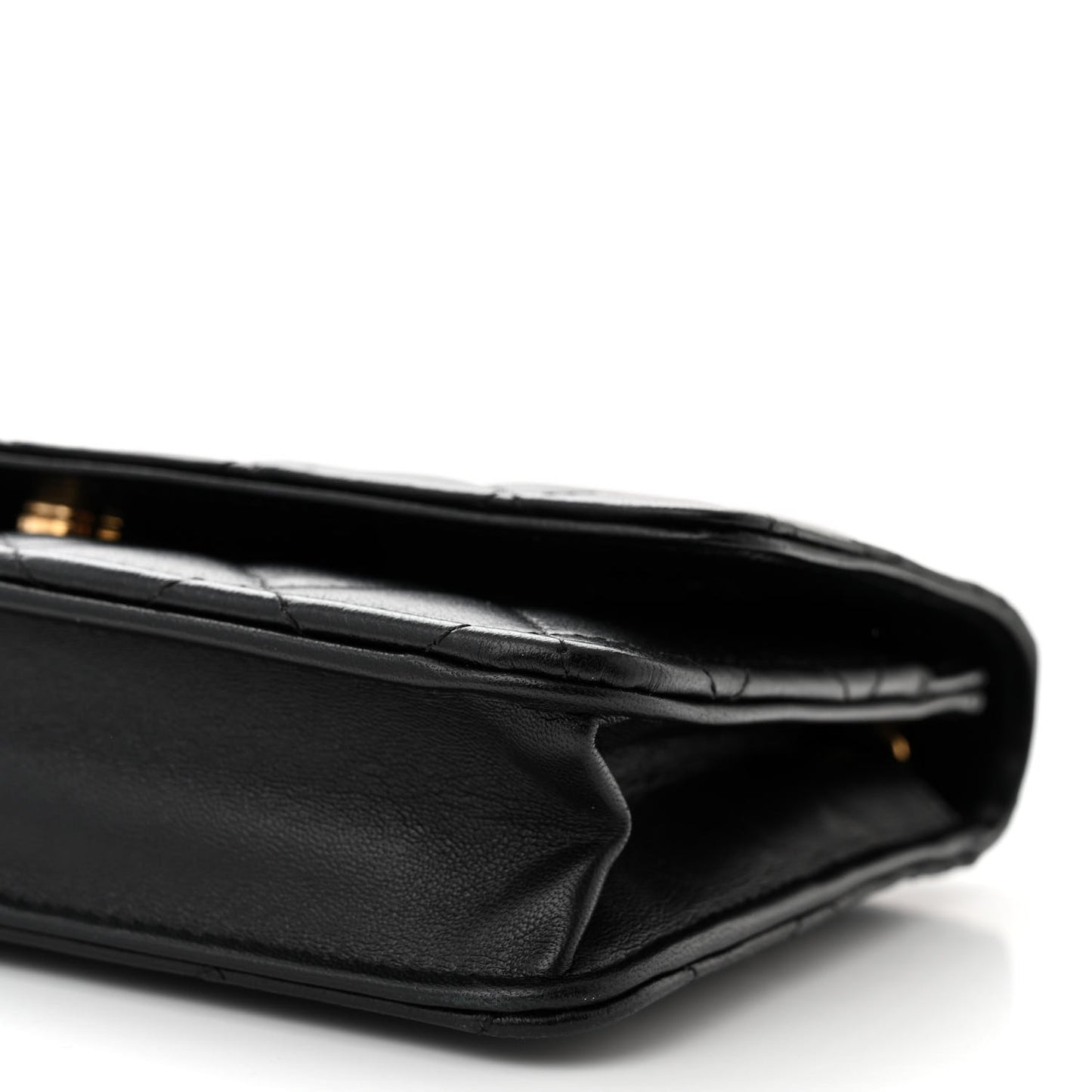 Lambskin Quilted Wallet On Chain WOC Black