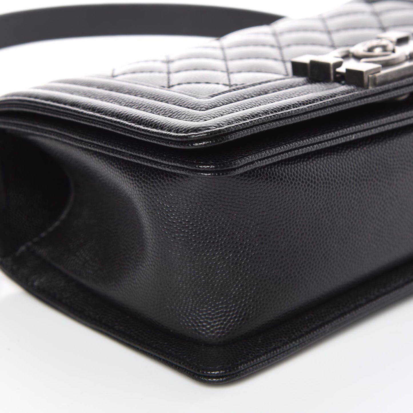 Caviar Quilted Small Boy Flap Black