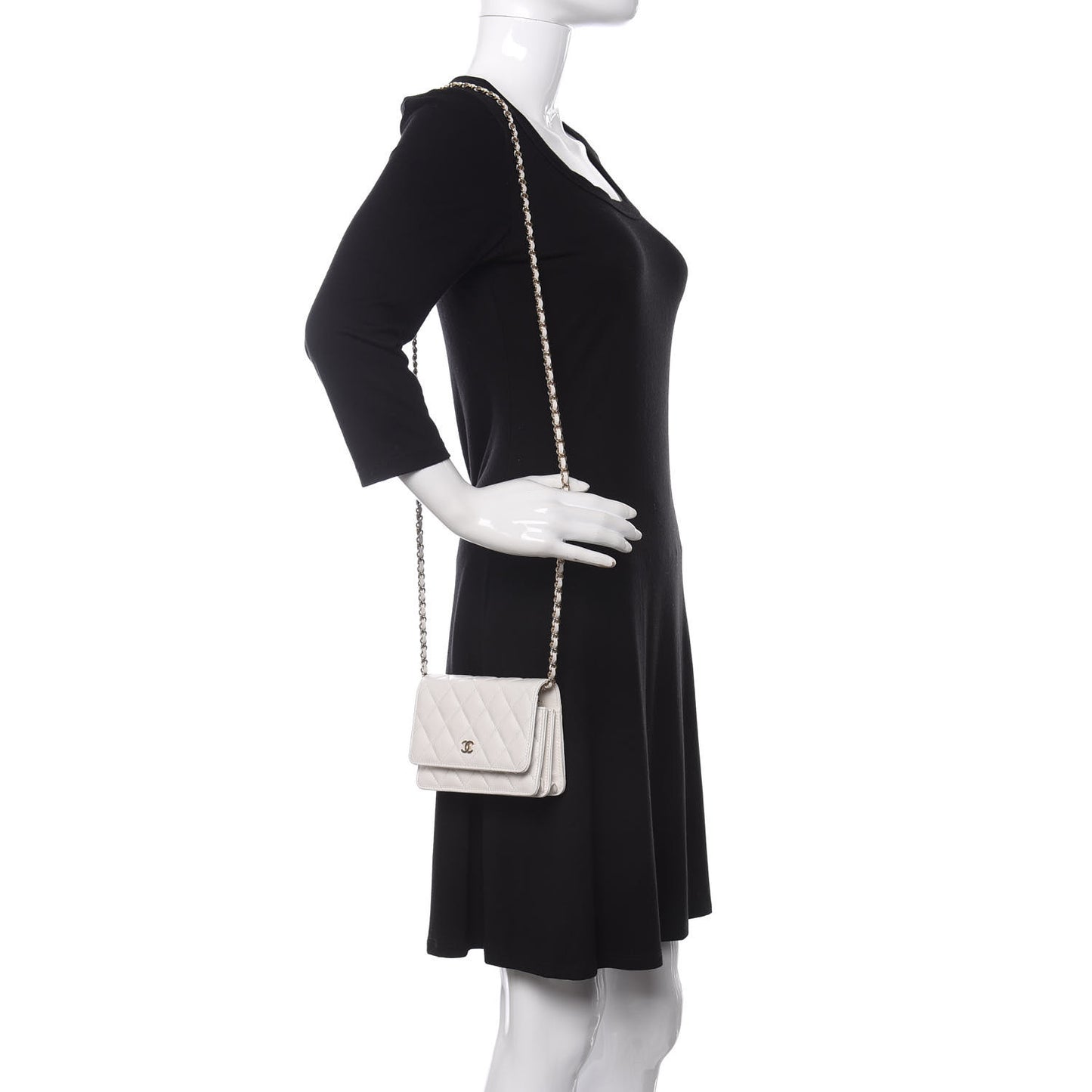 Caviar Quilted Mini Wallet On Chain WOC White