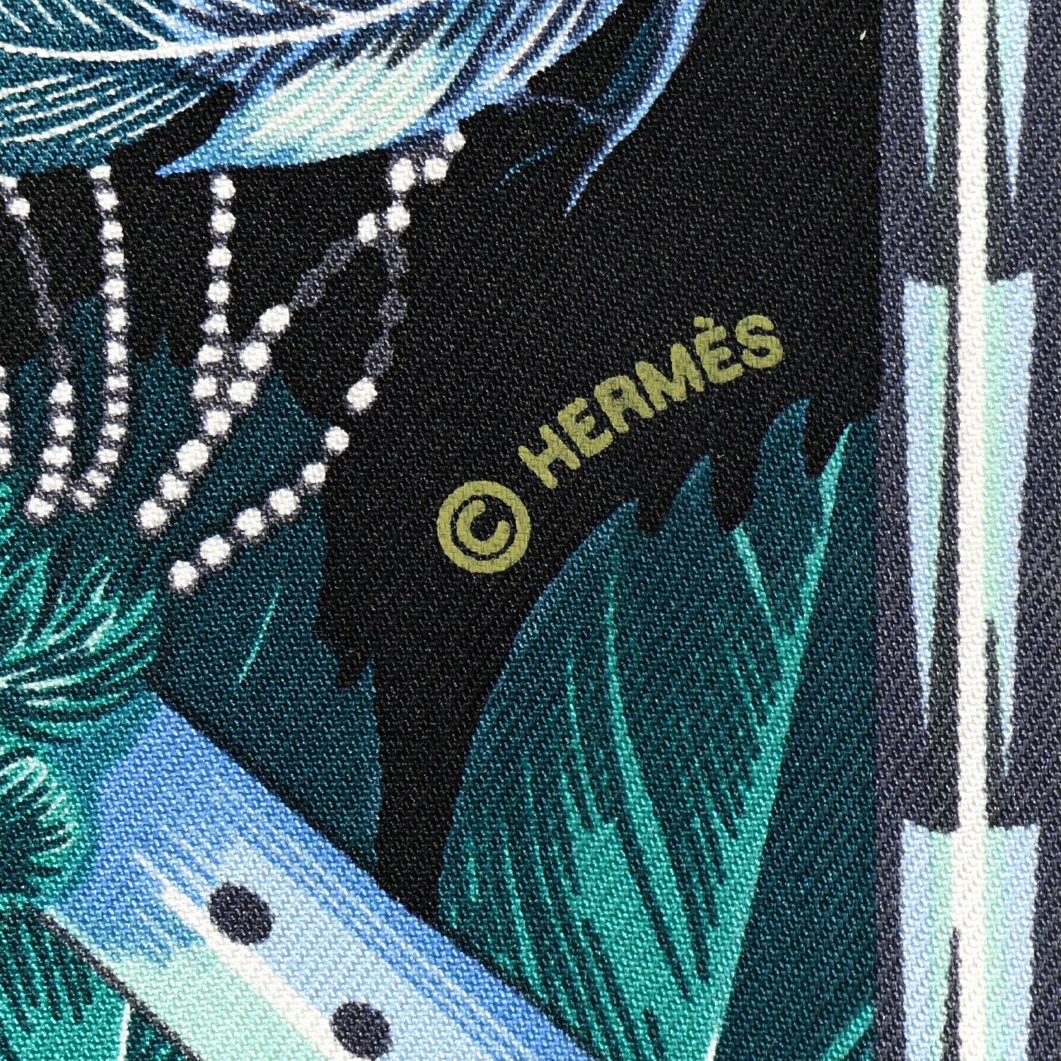 Hermes Silk Brazil Twilly 3 of 5