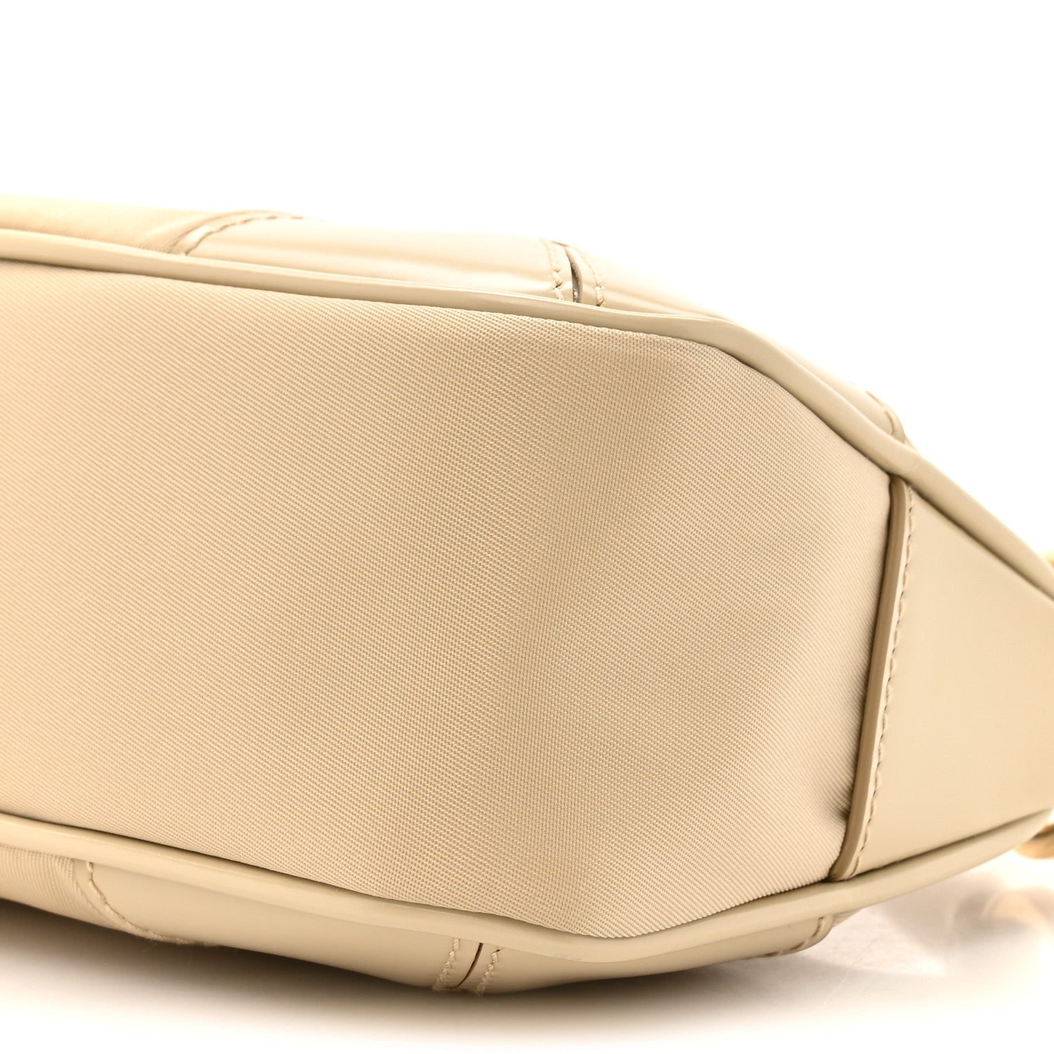 Prada Re-Nylon Spazzolato Re-Edition 2002 Shoulder Bag Deserto 8 of 9
