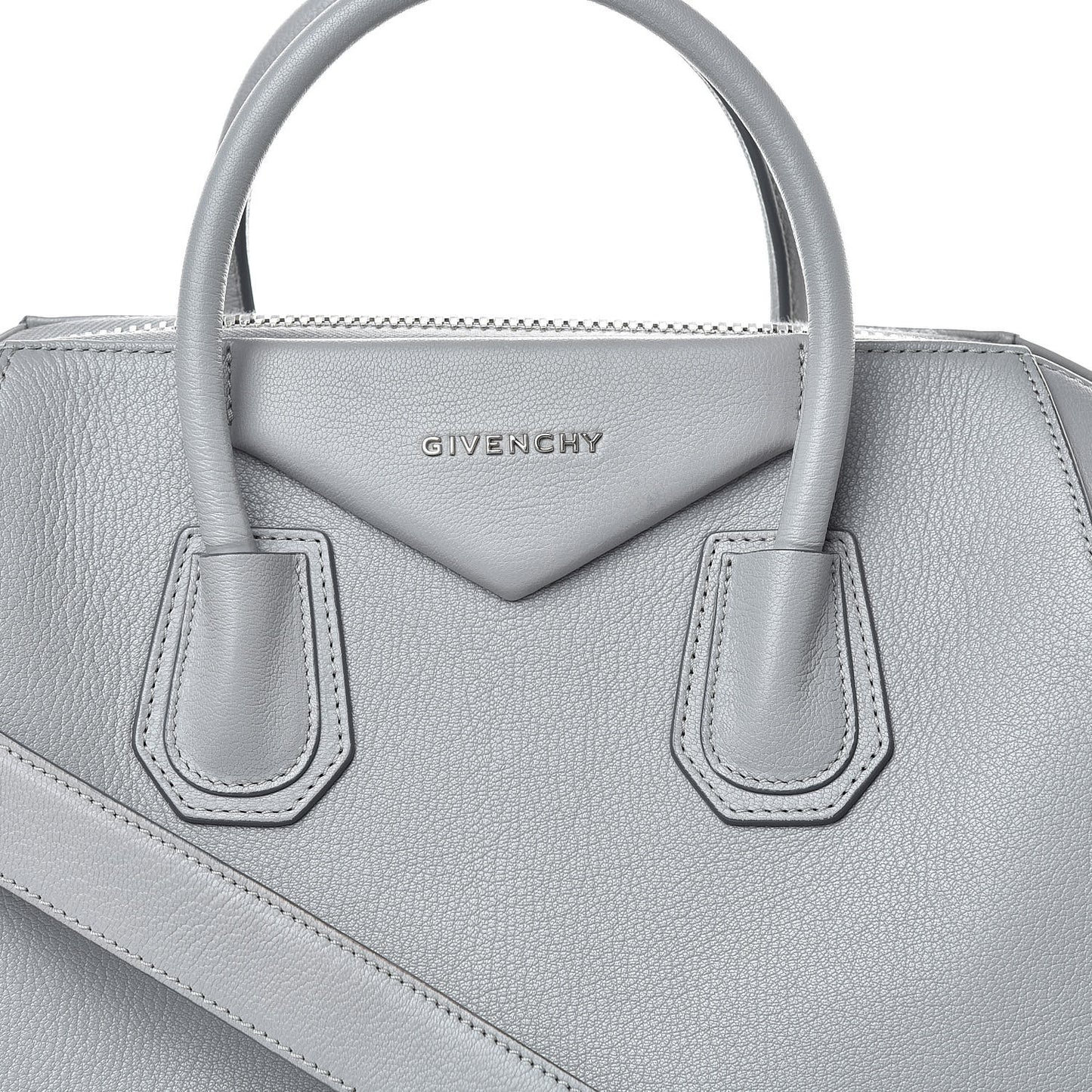 Sugar Goatskin Medium Antigona Pearl Grey