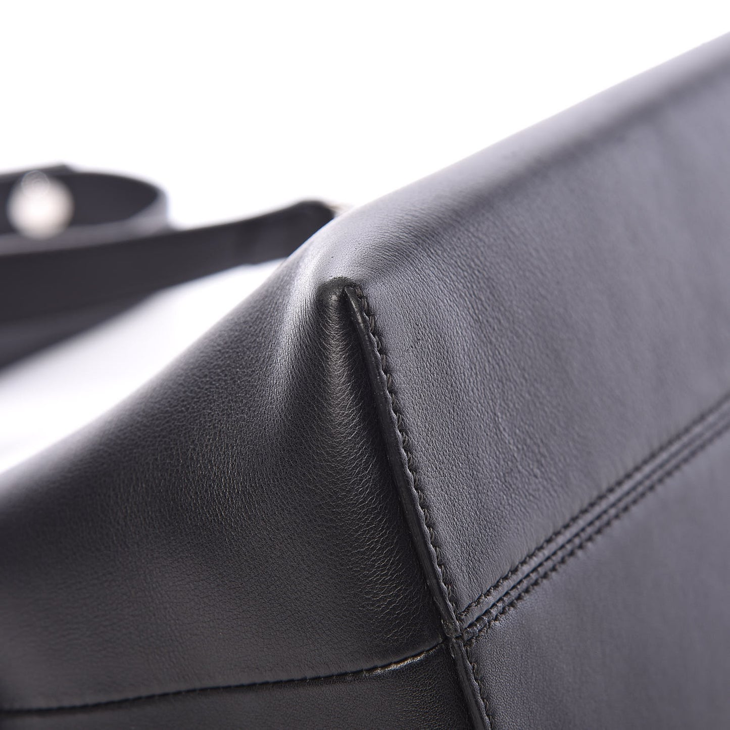 Vitello Dolce Medium By The Way Boston Bag Black