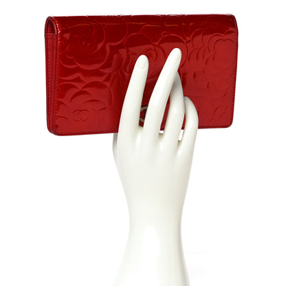 Chanel Patent Camellia Embossed Yen Wallet Red 2 of 8