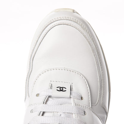 Chanel Calfskin Laminated Womens CC Sneakers 38 White Black 15 of 18