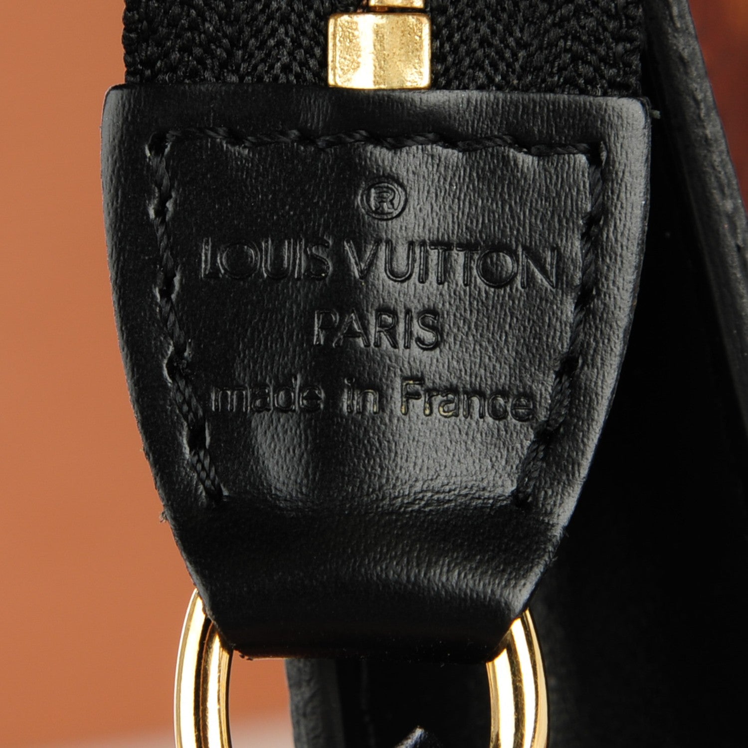 Louis Vuitton Epi Pochette 21 Black 6 of 7