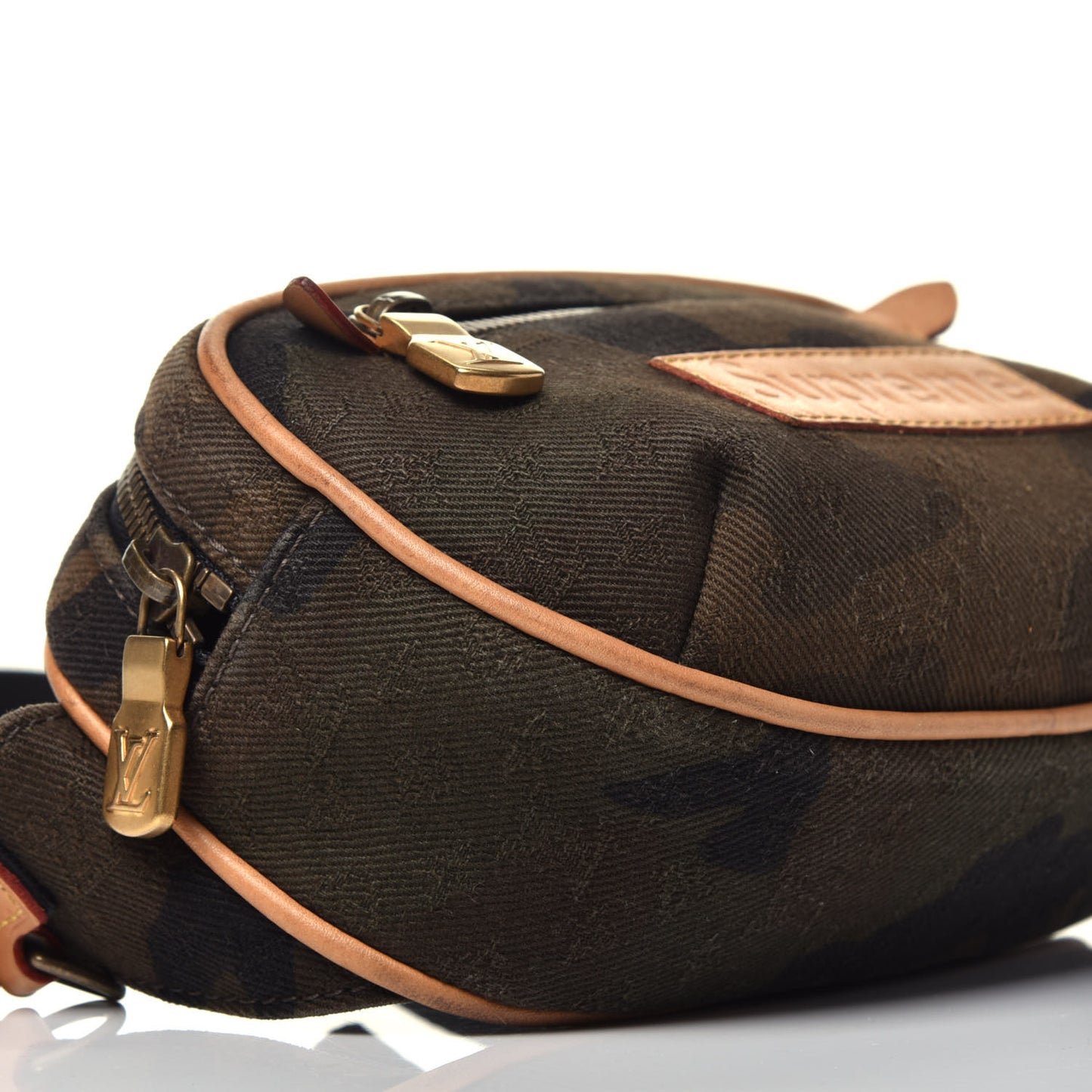 X SUPREME Canvas Camouflage Bumbag
