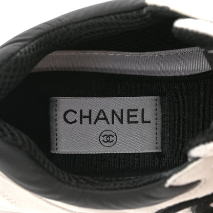 Chanel Mesh Suede Calfskin Grained Calfskin Womens CC Sneakers 38 White Black 7 of 8