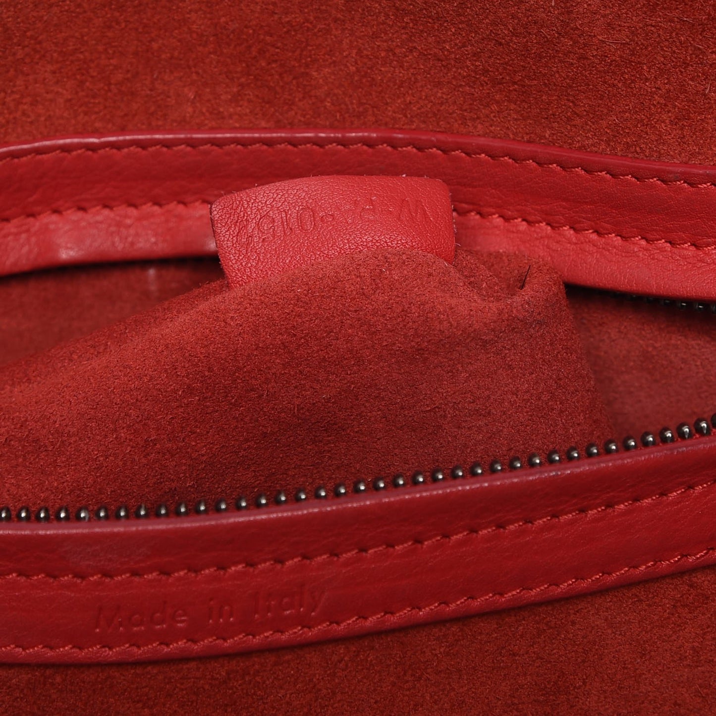 Supple Calfskin Medium Phantom Luggage Vermillion
