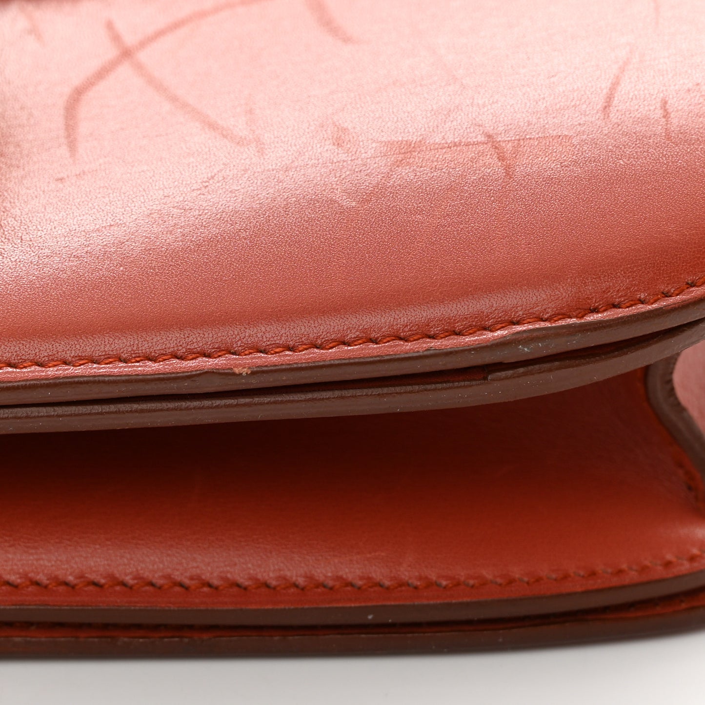 Box Calfskin Medium Classic Box Flap Bag Lipstick