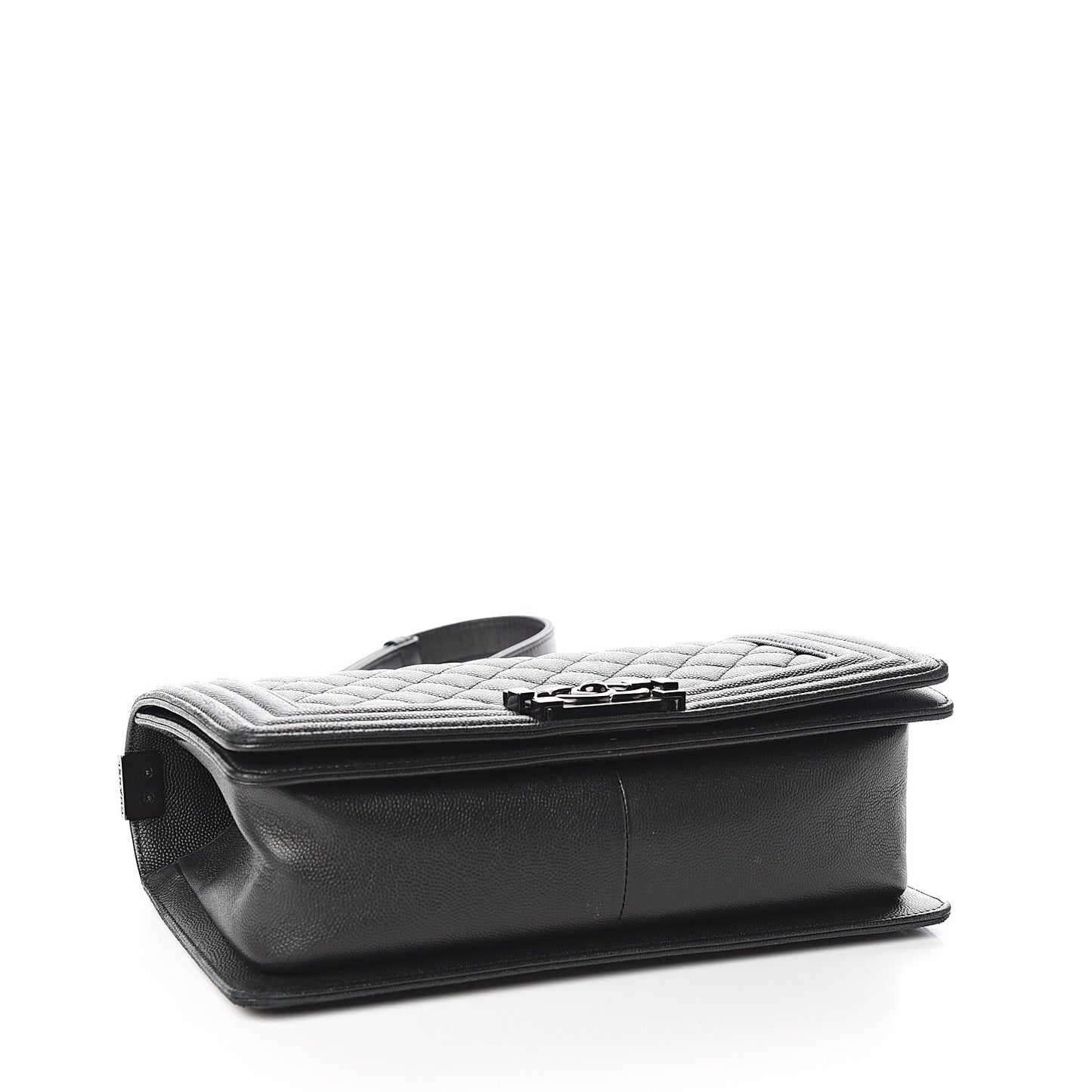Caviar Quilted Medium Boy Flap So Black