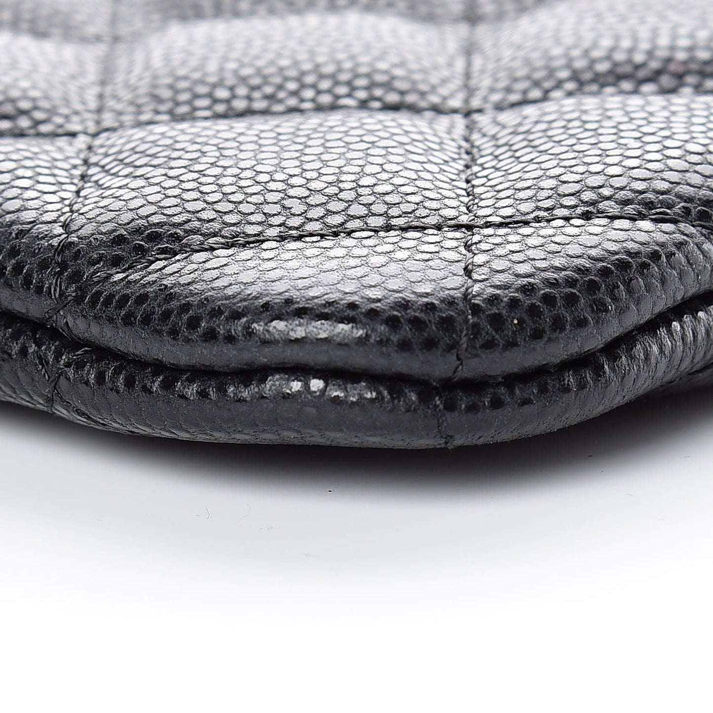 Caviar Quilted Small Cosmetic Case Black