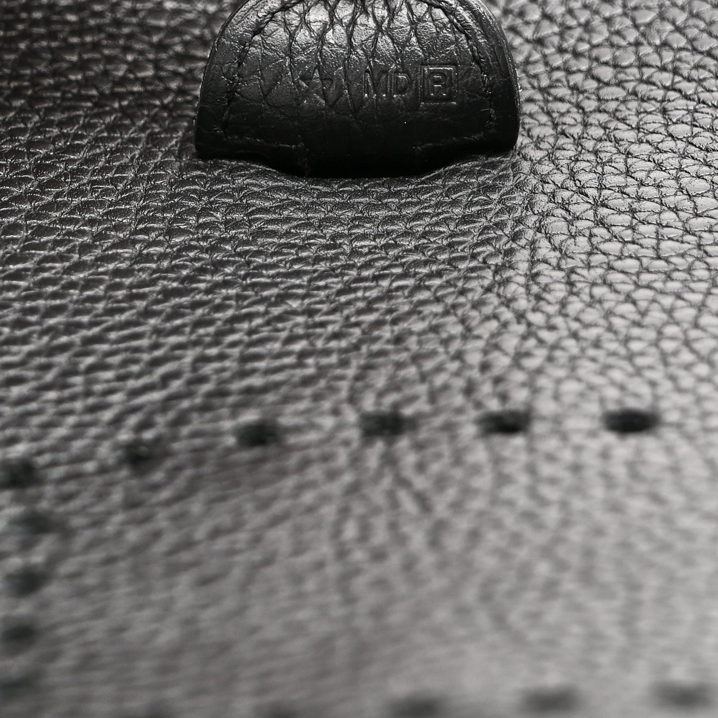 Taurillon Clemence Evelyne III PM Black