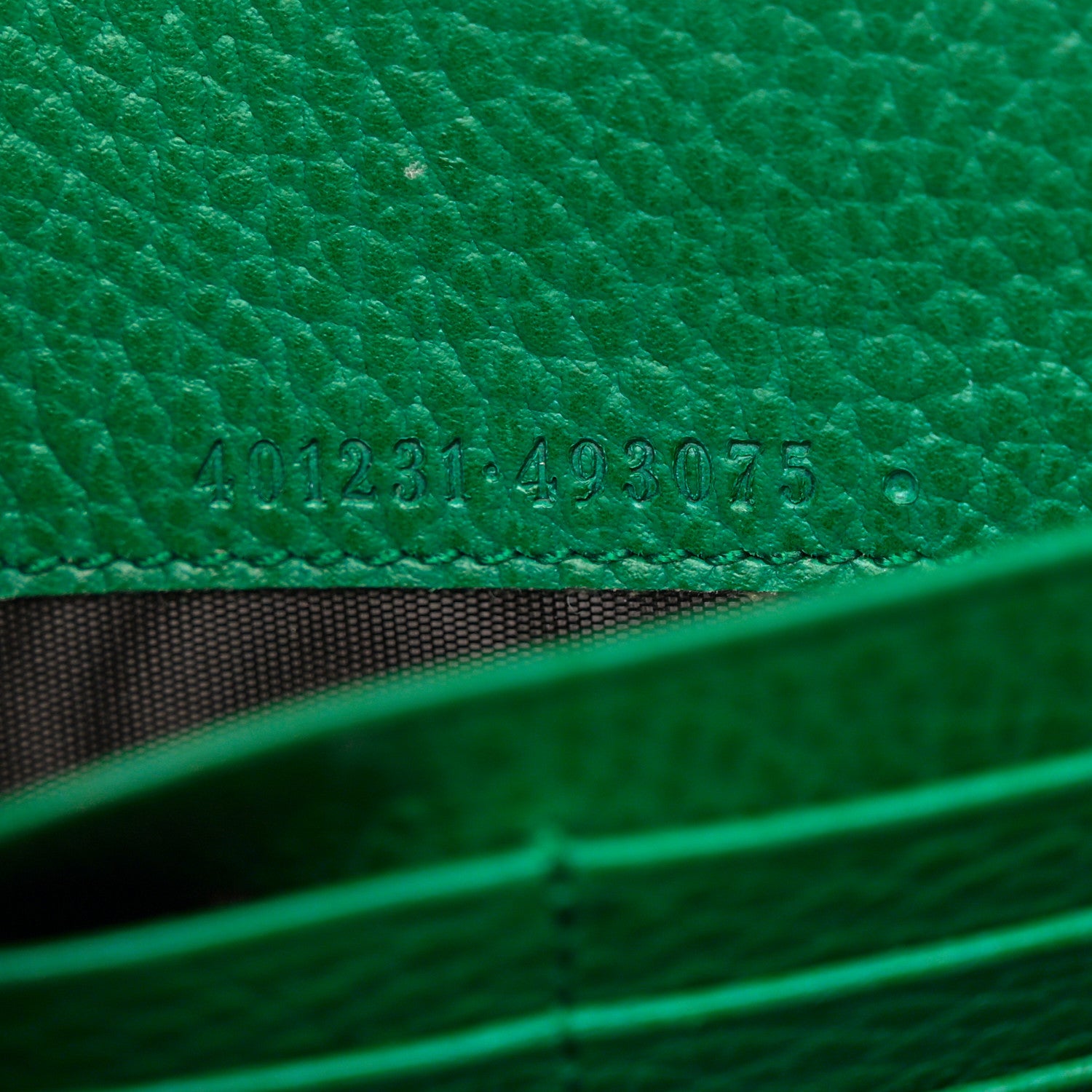 Gucci Calfskin Mini Dionysus Chain Wallet Emerald 7 of 10