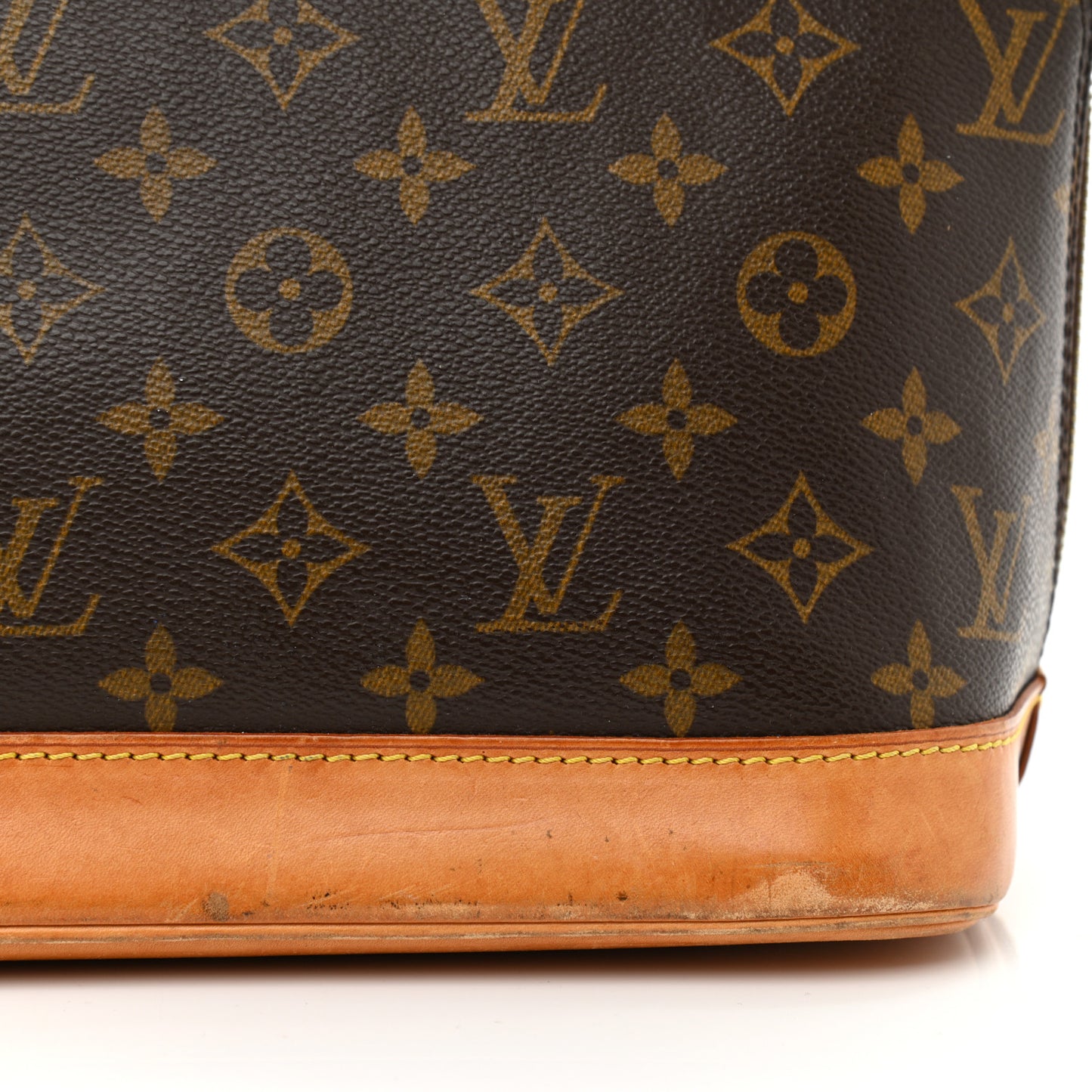 Monogram Alma MM
