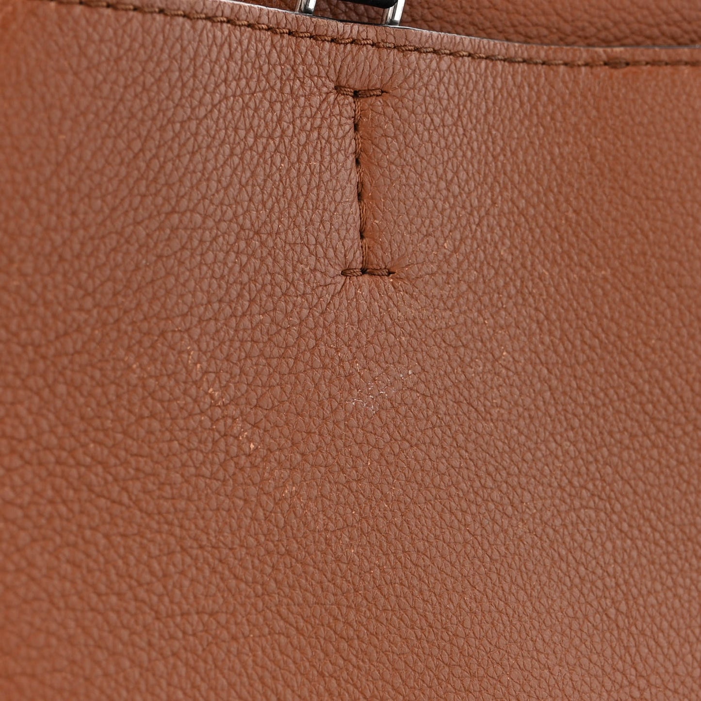 Calfskin Lockmeto Caramel Creme Black