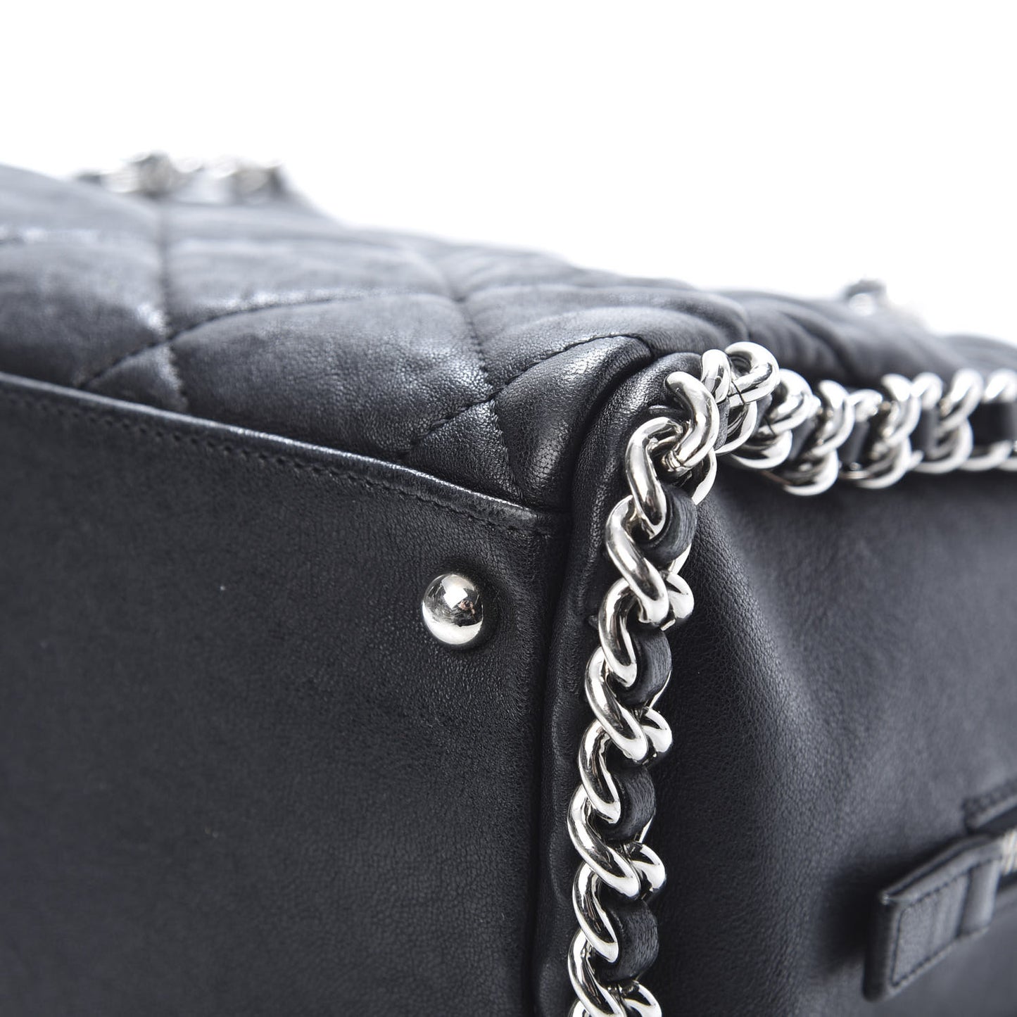 Calfskin Chain Around Bowler Black