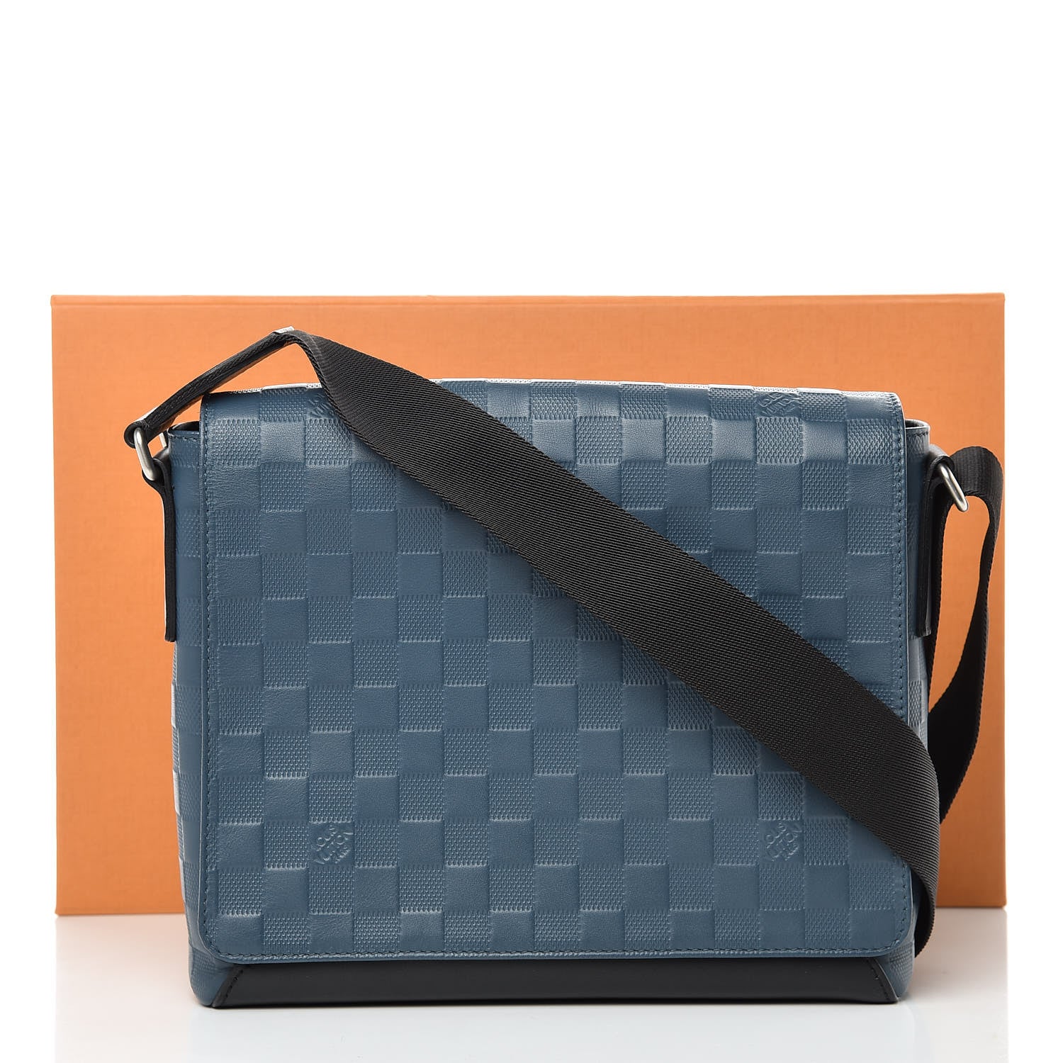Louis Vuitton Damier Infini District PM Orion 24 of 24