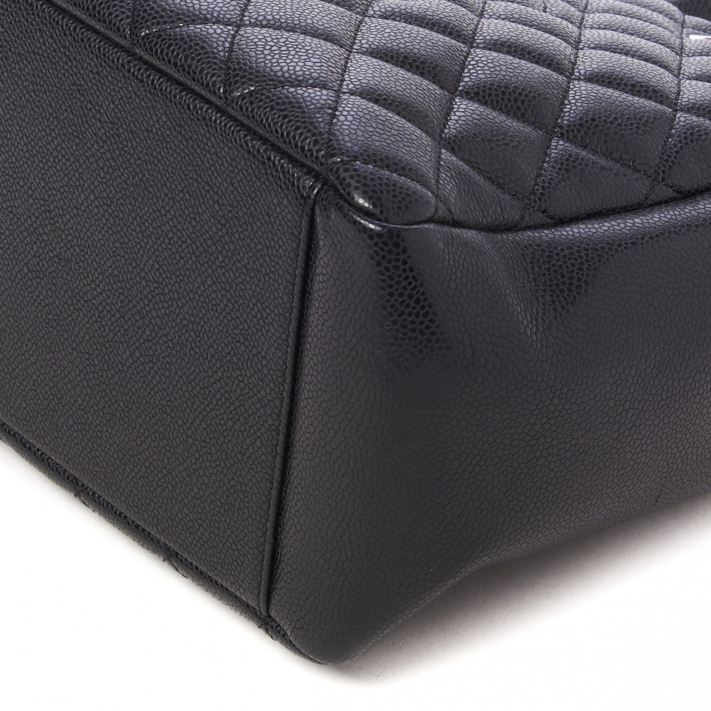 Caviar Quilted Grand Shopping Tote GST Black