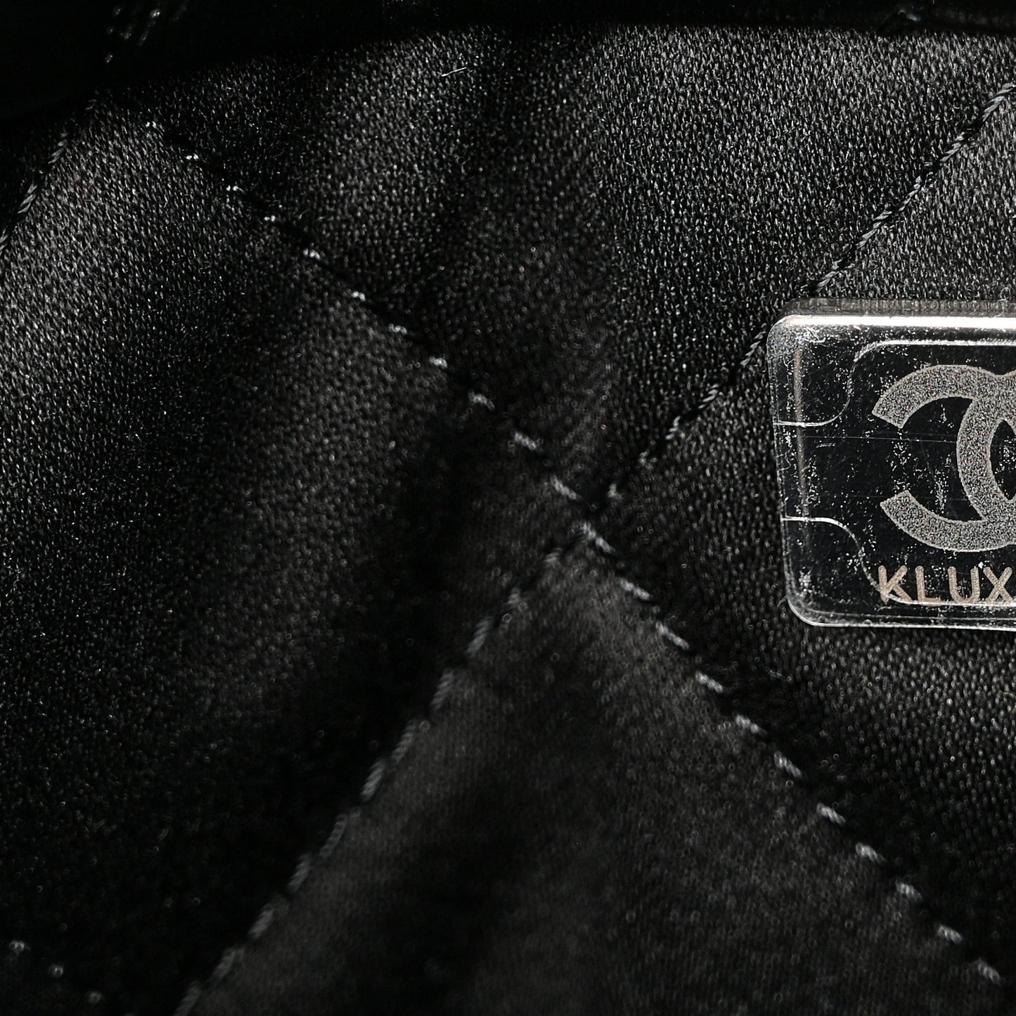 Shiny Calfskin Quilted Chanel 22 So Black