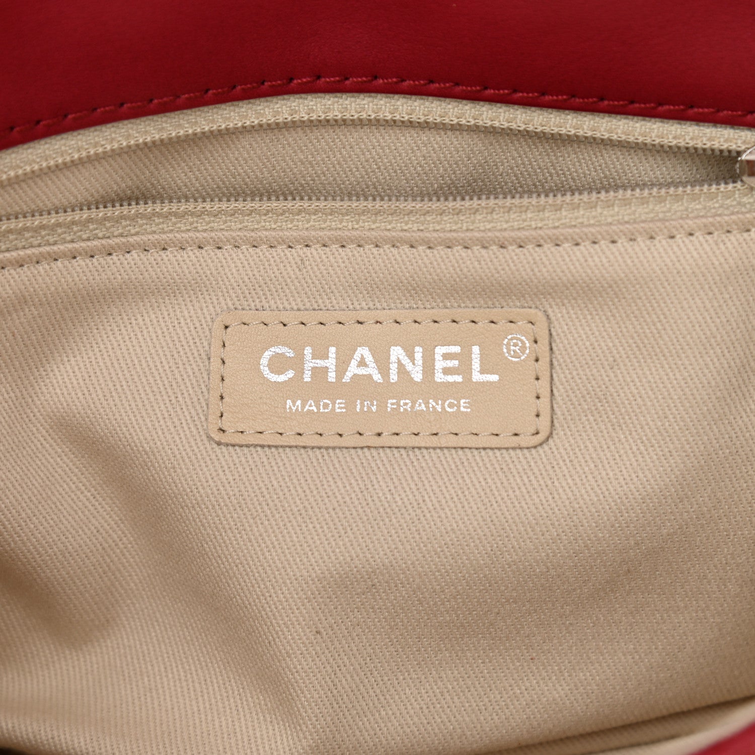 Chanel Calfskin Quilted Double Stitch Hamptons Clutch with Chain Red 6 of 11