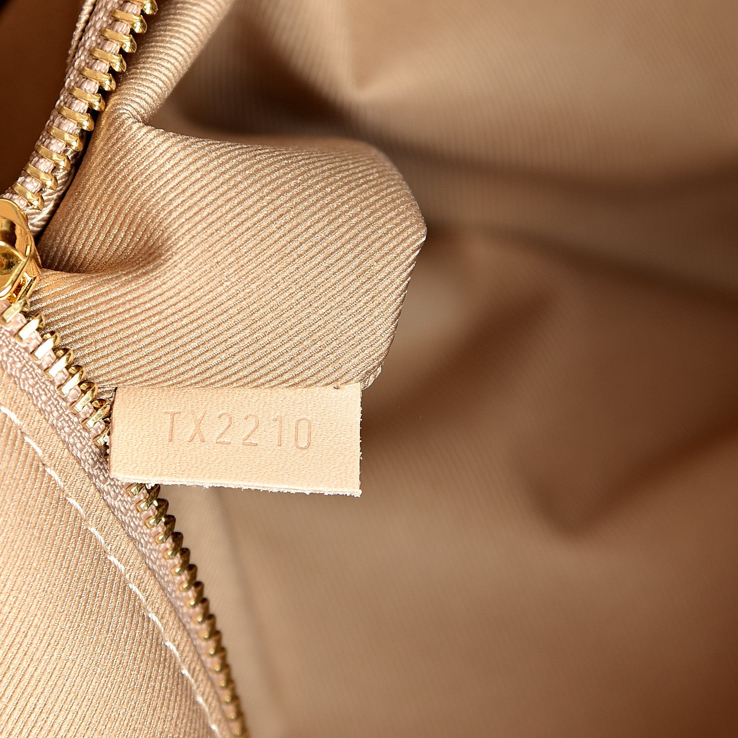 Louis Vuitton Monogram Graceful MM 7 of 11