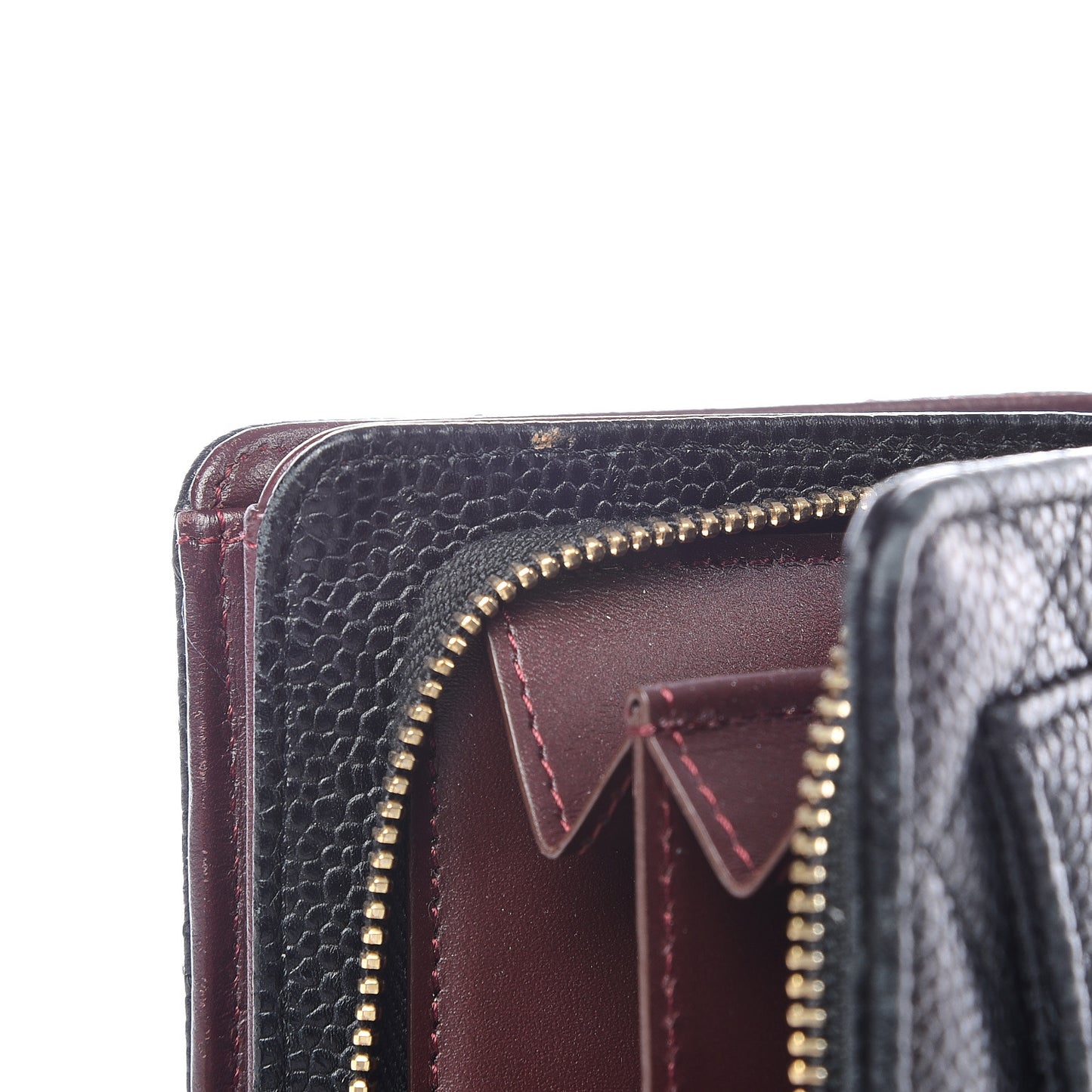 Caviar Quilted Zipped Pocket Wallet Black
