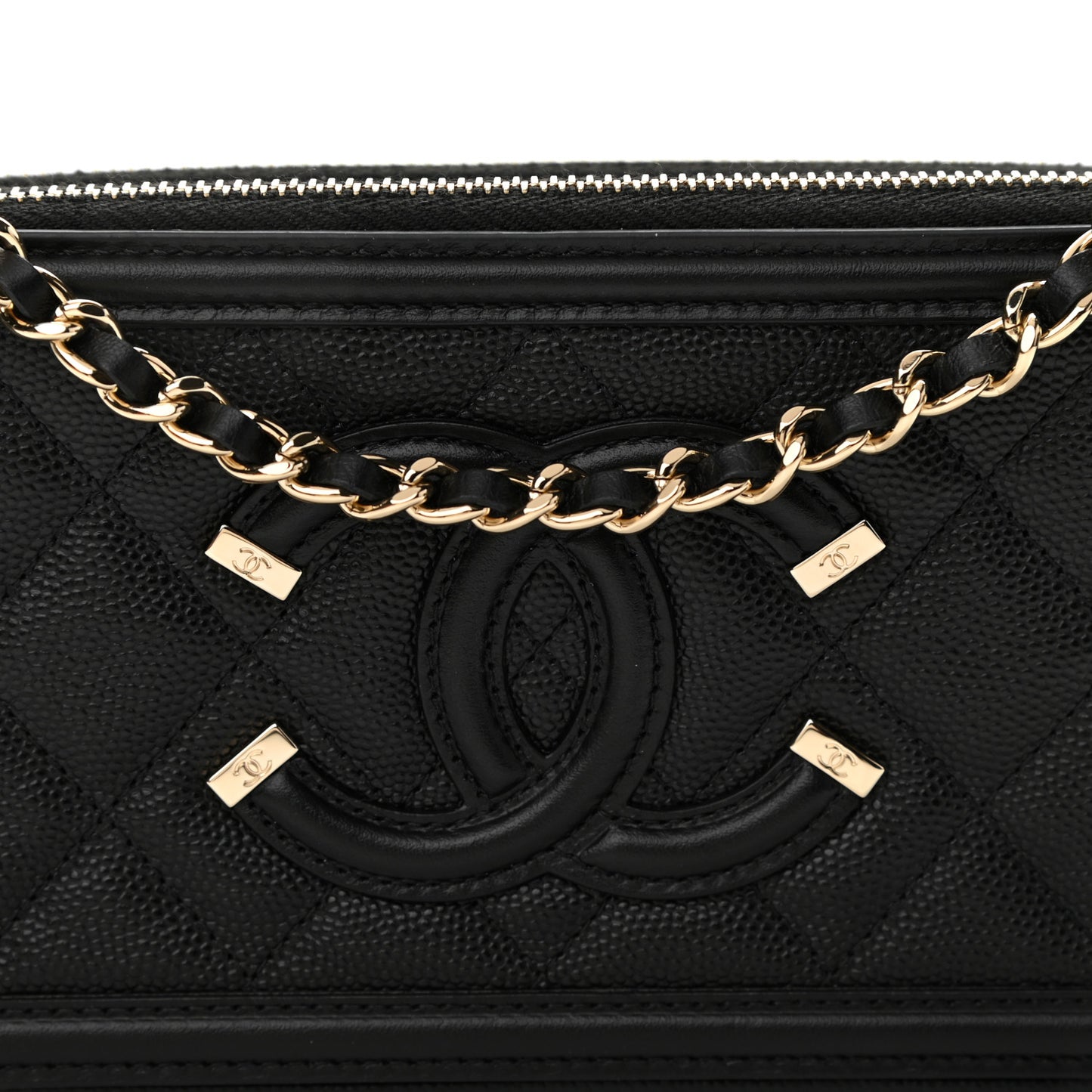 Caviar Quilted CC Filigree Clutch With Chain Black