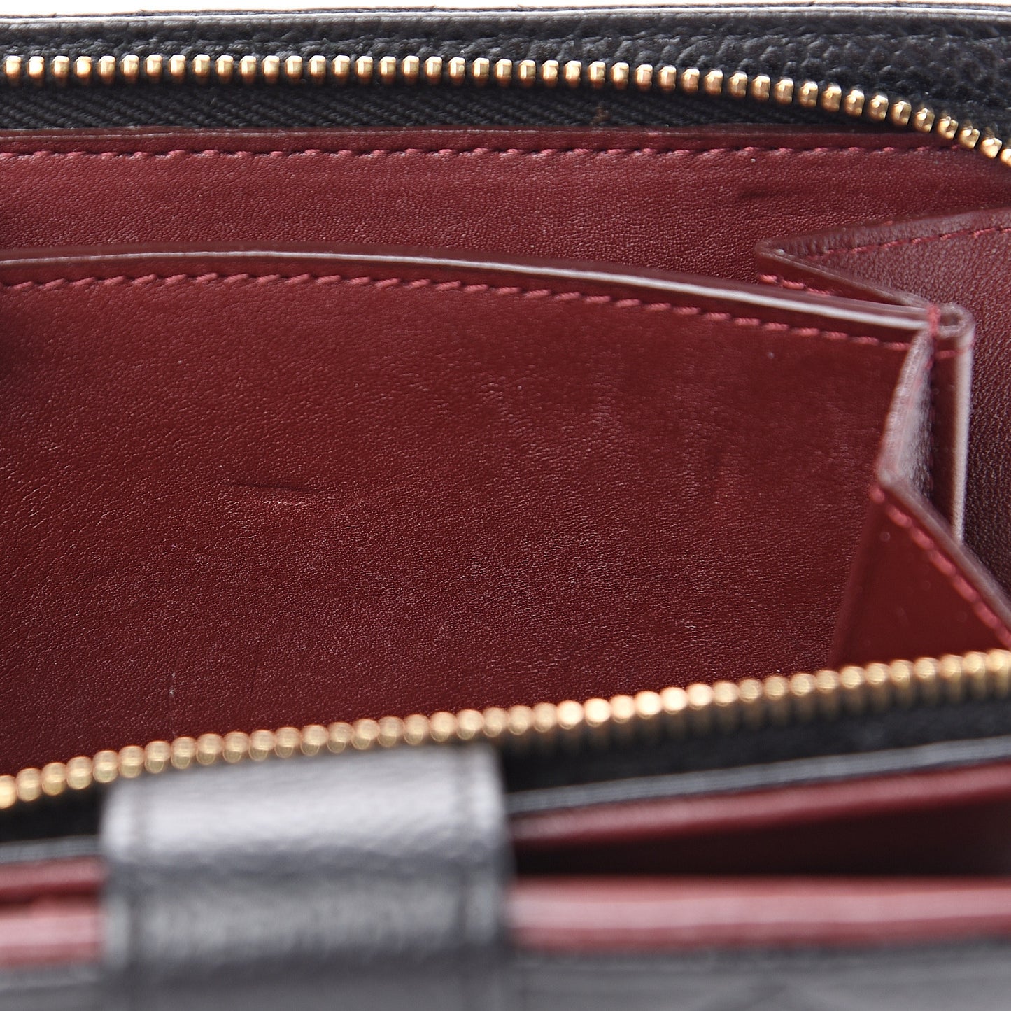 Caviar Quilted Zipped Pocket Wallet Black