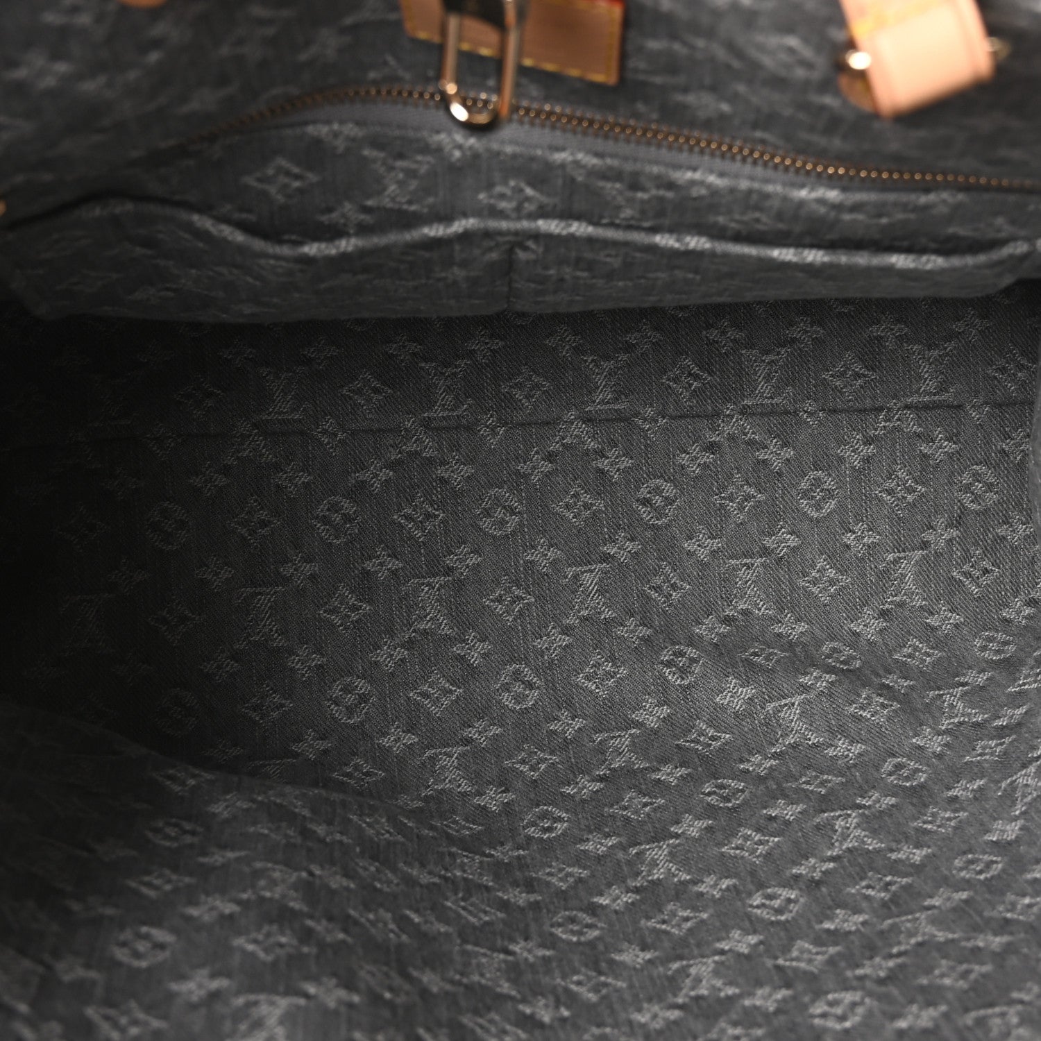 Louis Vuitton Monogram Denim Onthego MM Washed Gray 5 of 10