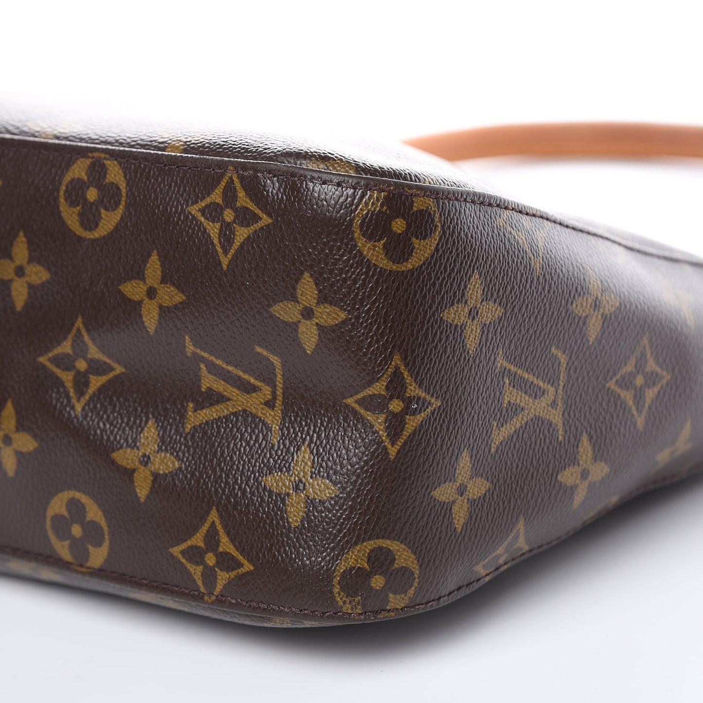 Monogram Looping MM