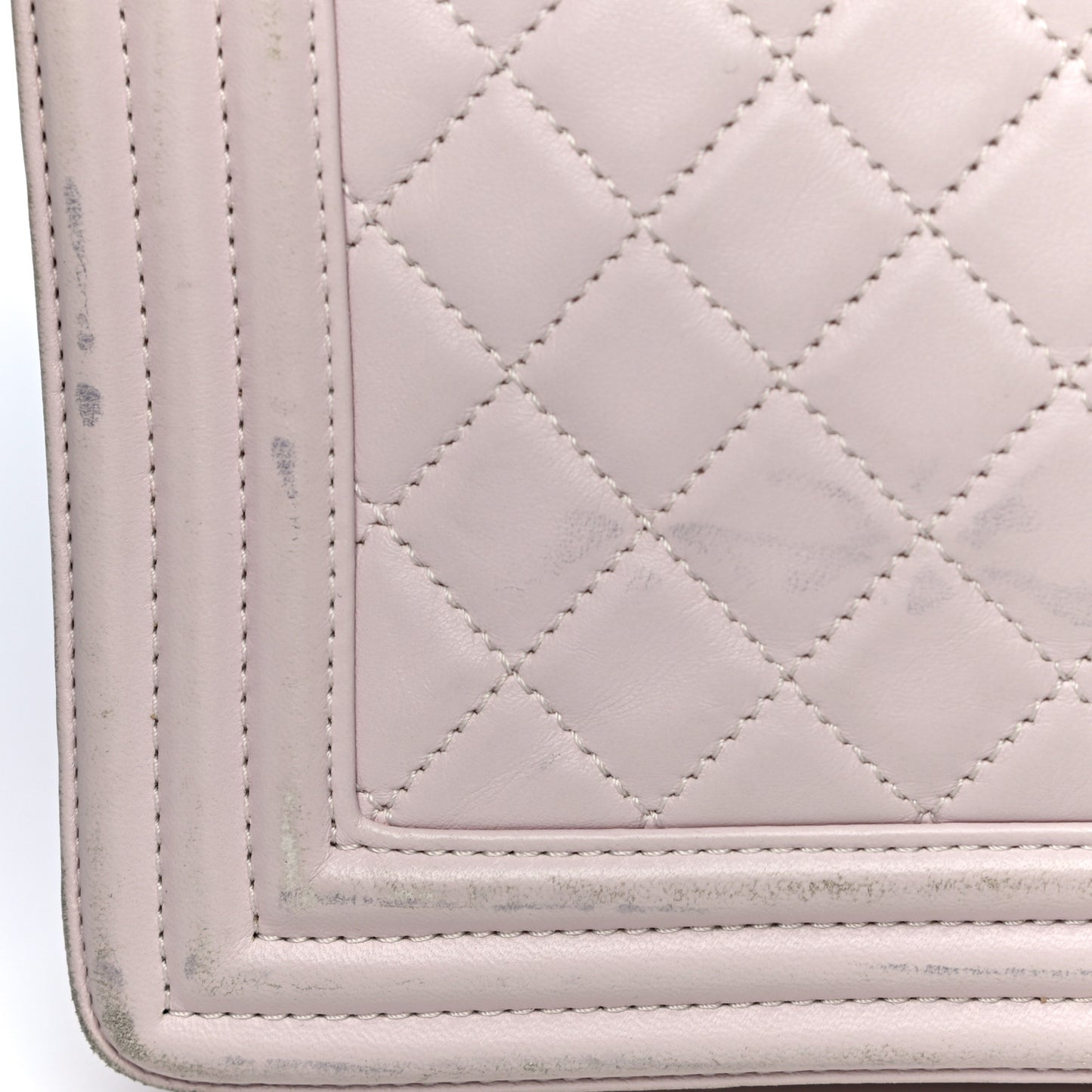 Lambskin Quilted New Medium Boy Flap Light Pink