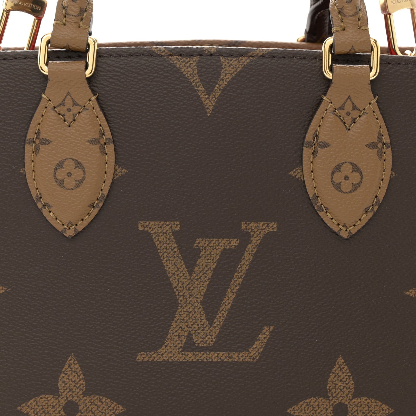 Reverse Monogram Giant Onthego PM