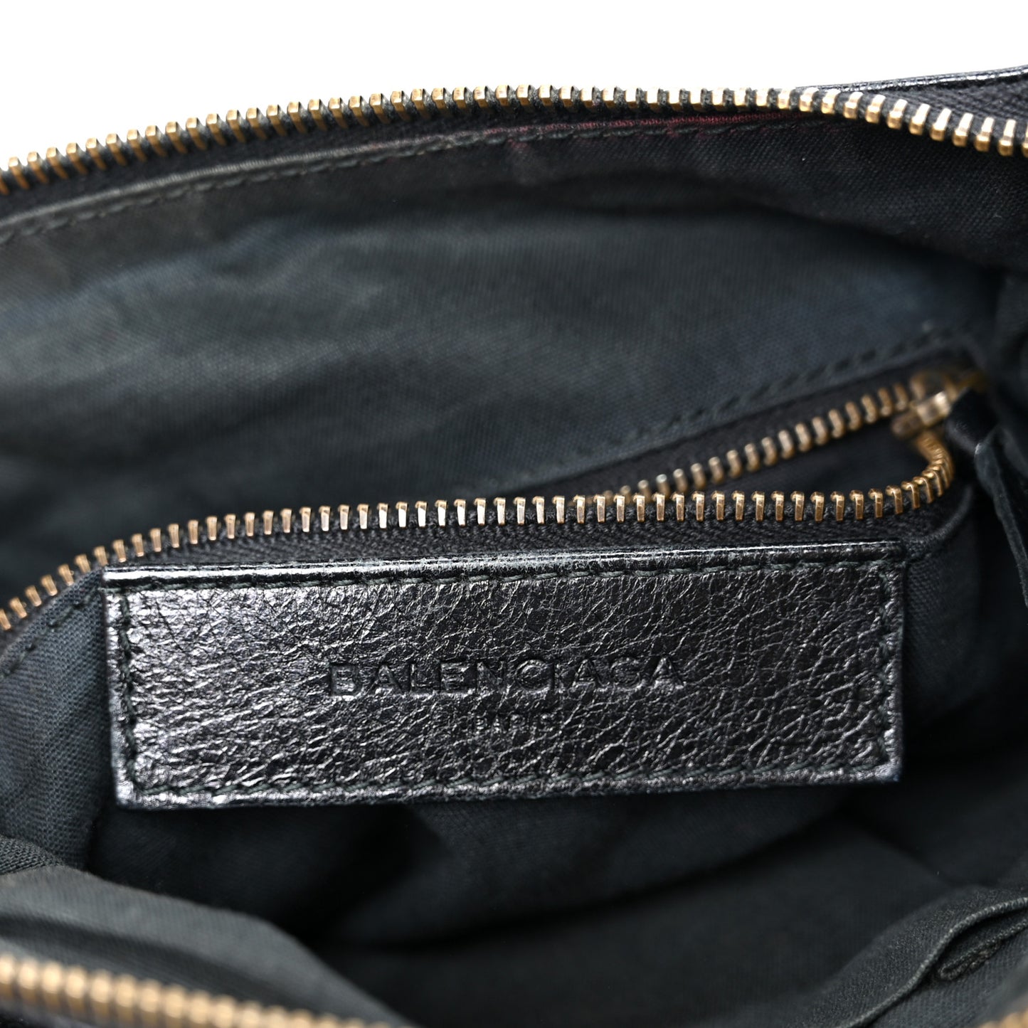 Agneau Classic Hardware Flat Crossbody Black