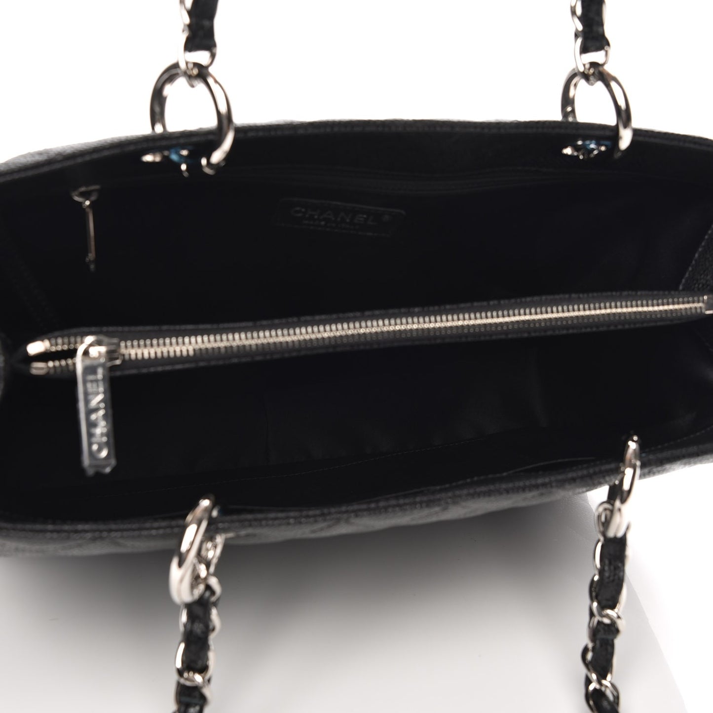 Caviar Quilted Grand Shopping Tote GST Black