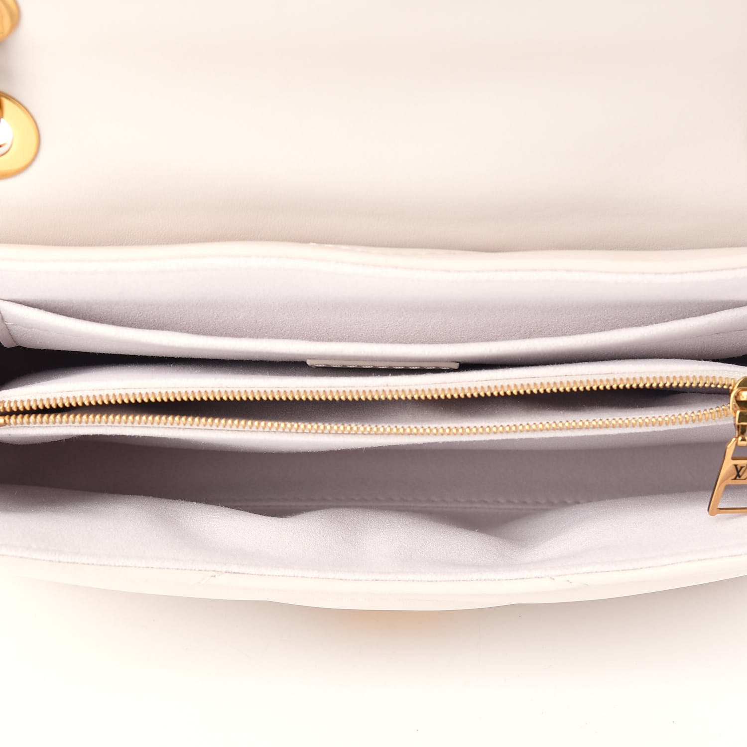 Louis Vuitton Calfskin LV New Wave Chain Bag Ivory 5 of 8