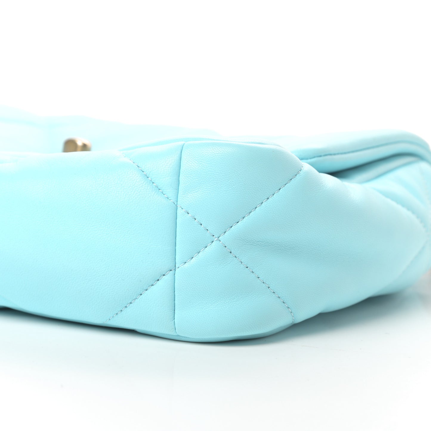 Shiny Lambskin Quilted Medium Chanel 19 Flap Neon Blue