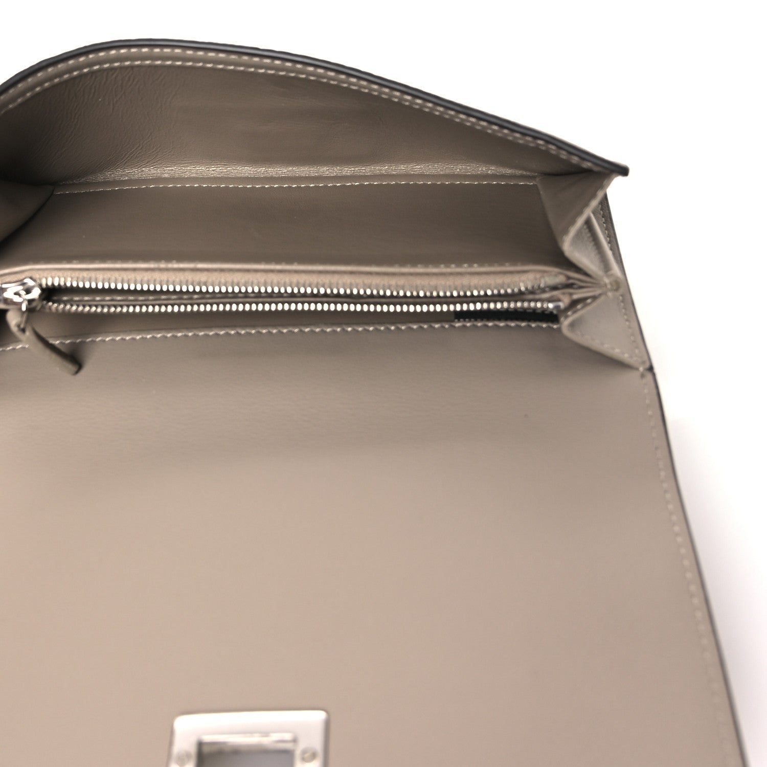 Fendi Cuoio Romano Vitello Grace Selleria Peekaboo Continental Wallet Corda 6 of 9