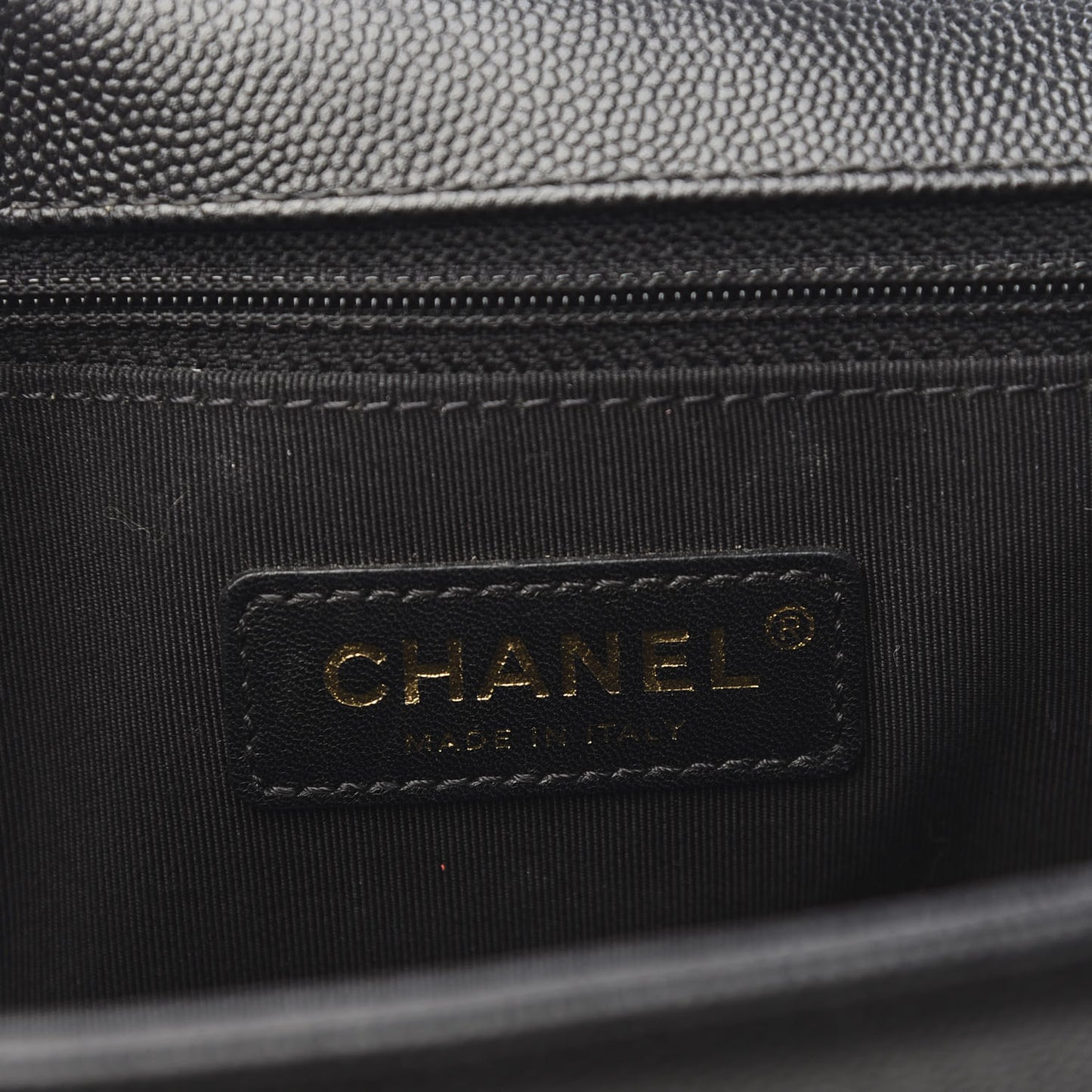 Caviar Quilted New Medium Boy Flap Black