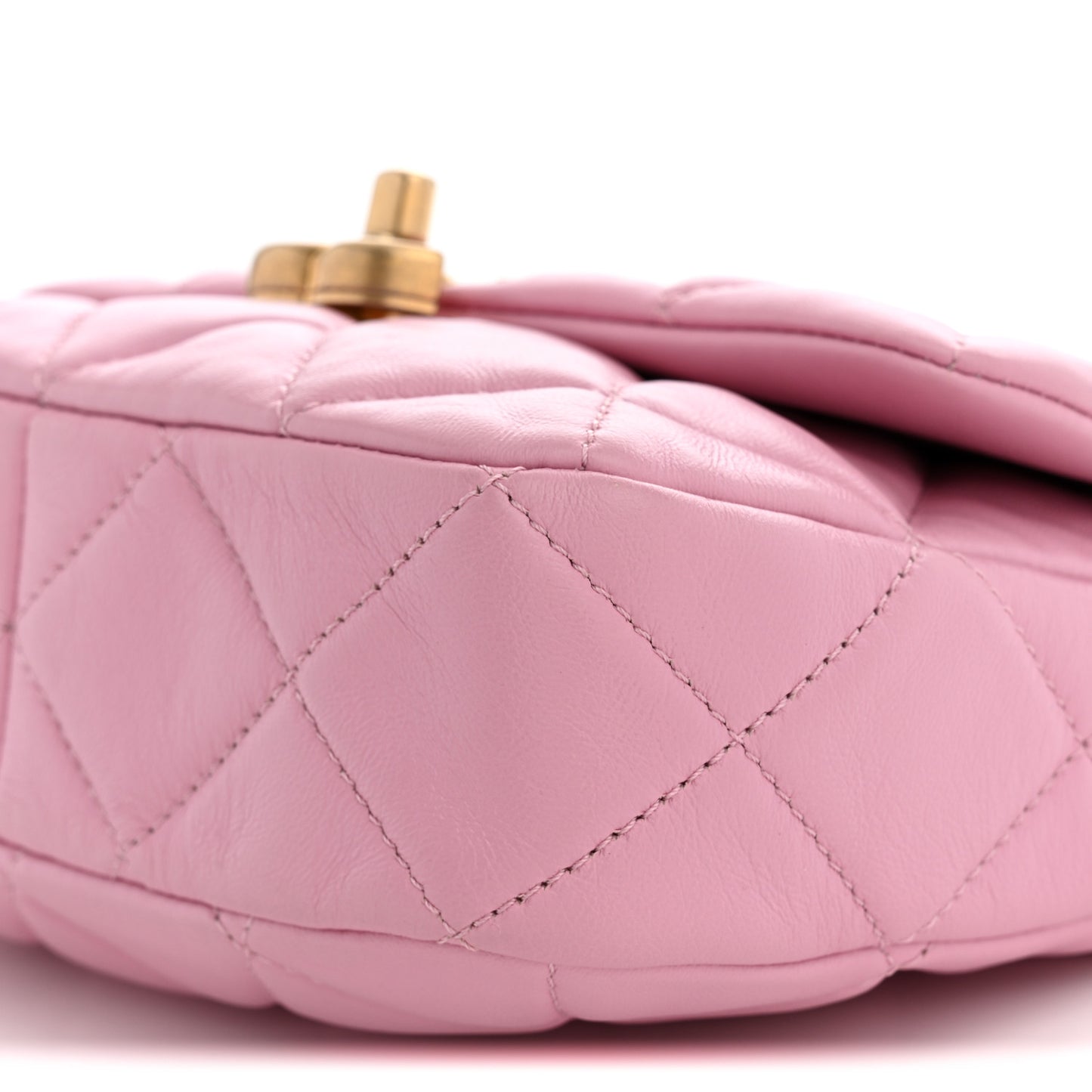 Lambskin Quilted Mini Lacquered Chain Flap Pink